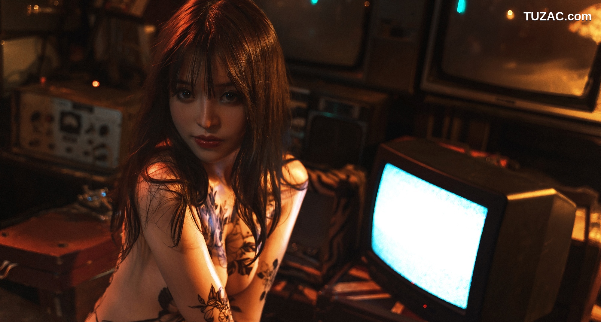 爆机少女喵小吉-古董店人偶