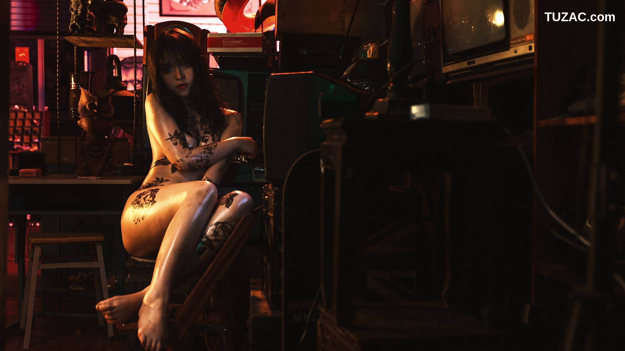 爆机少女喵小吉-古董店人偶