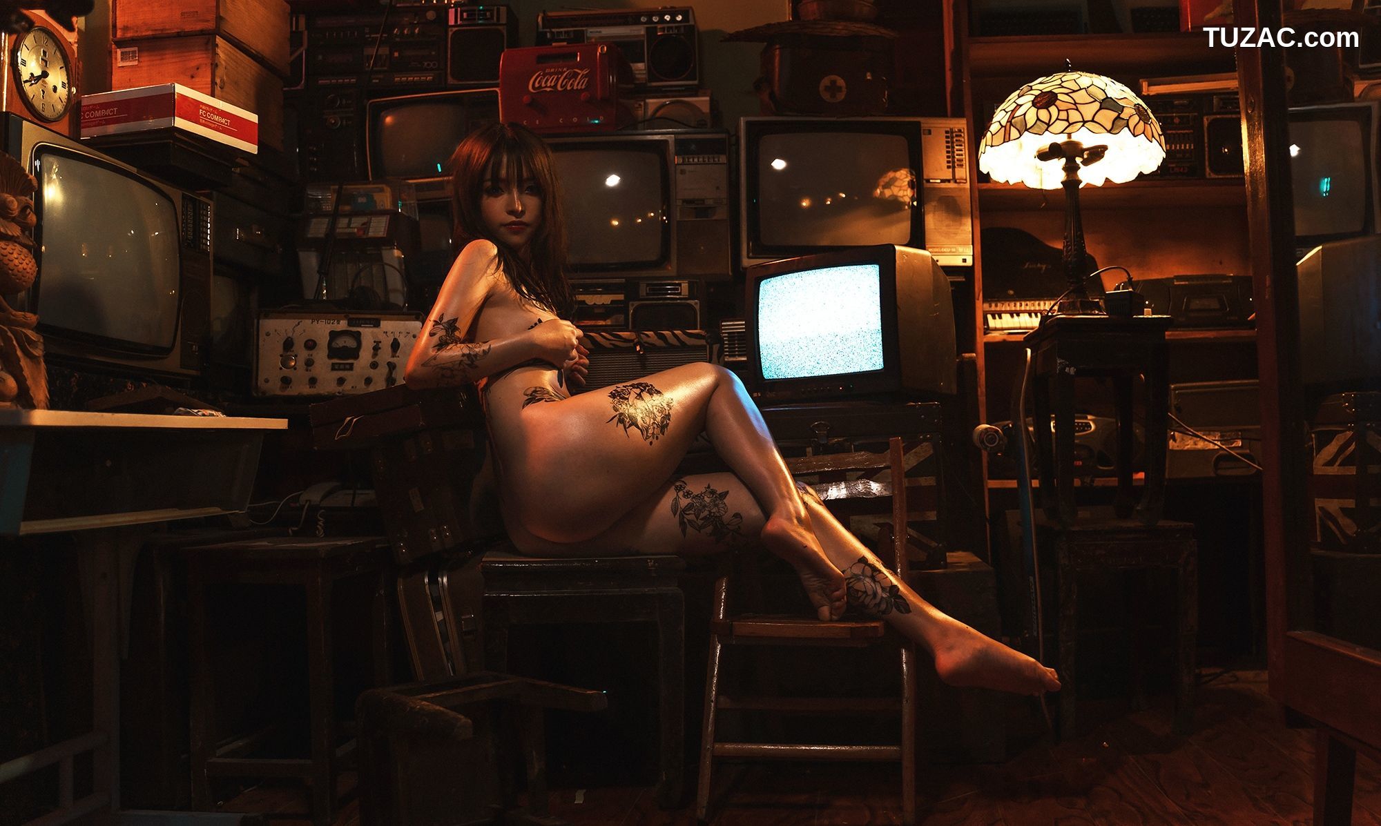 爆机少女喵小吉-古董店人偶