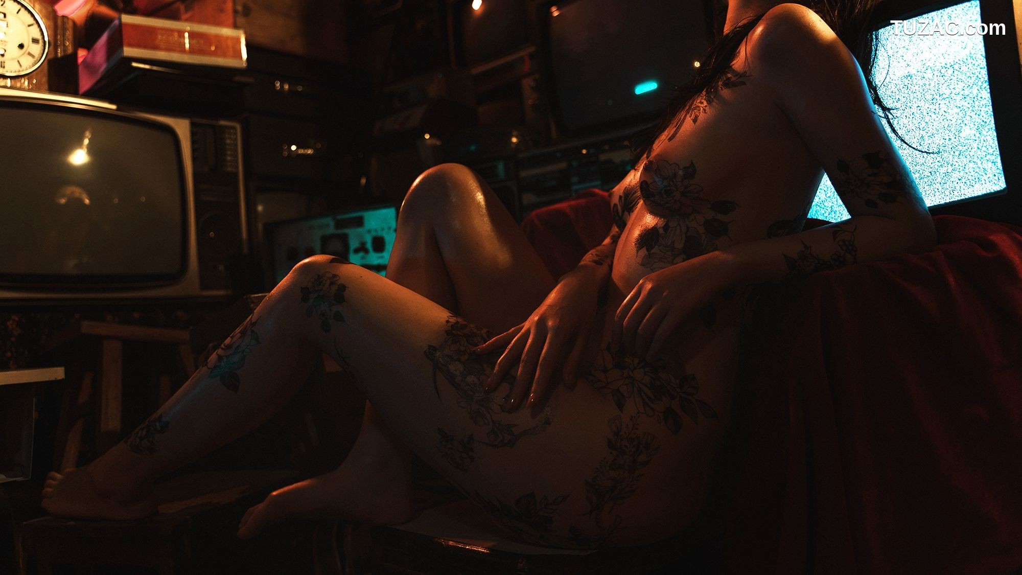 爆机少女喵小吉-古董店人偶