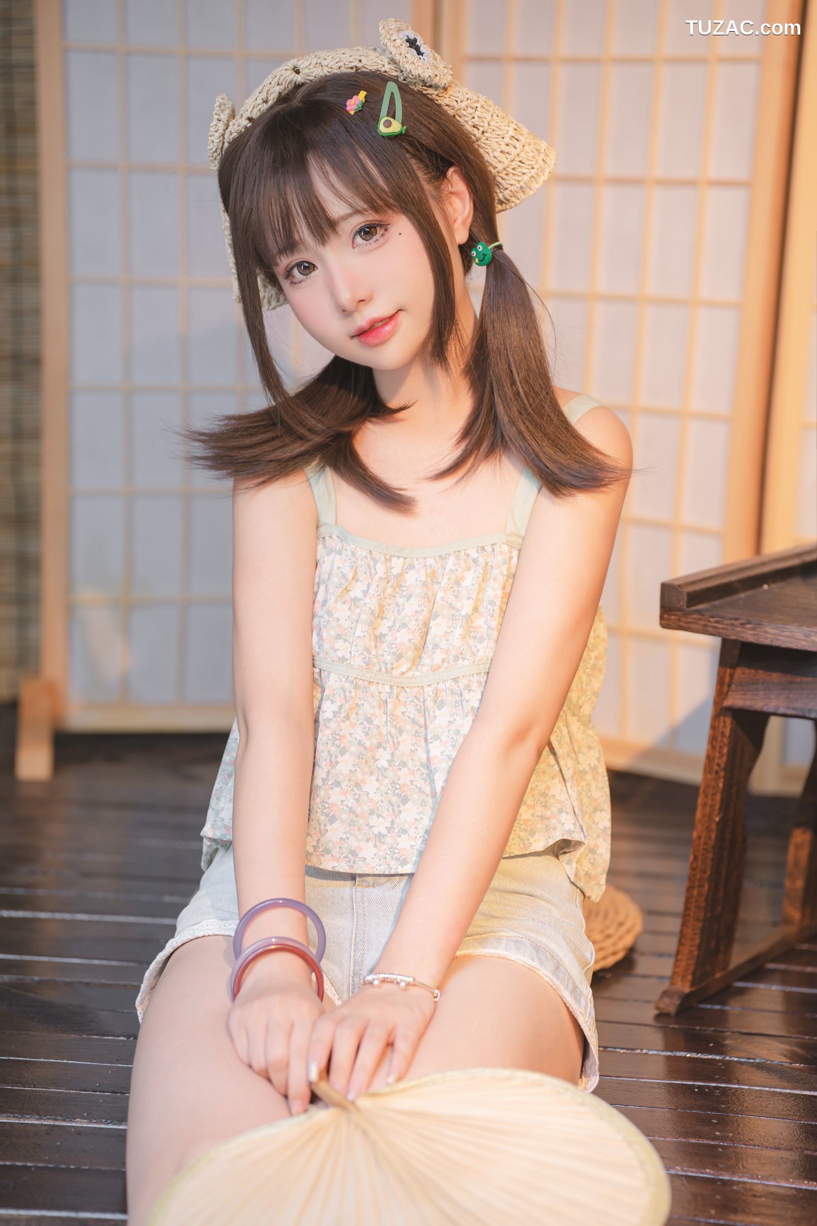 爆机少女喵小吉-小吉的小镇生活