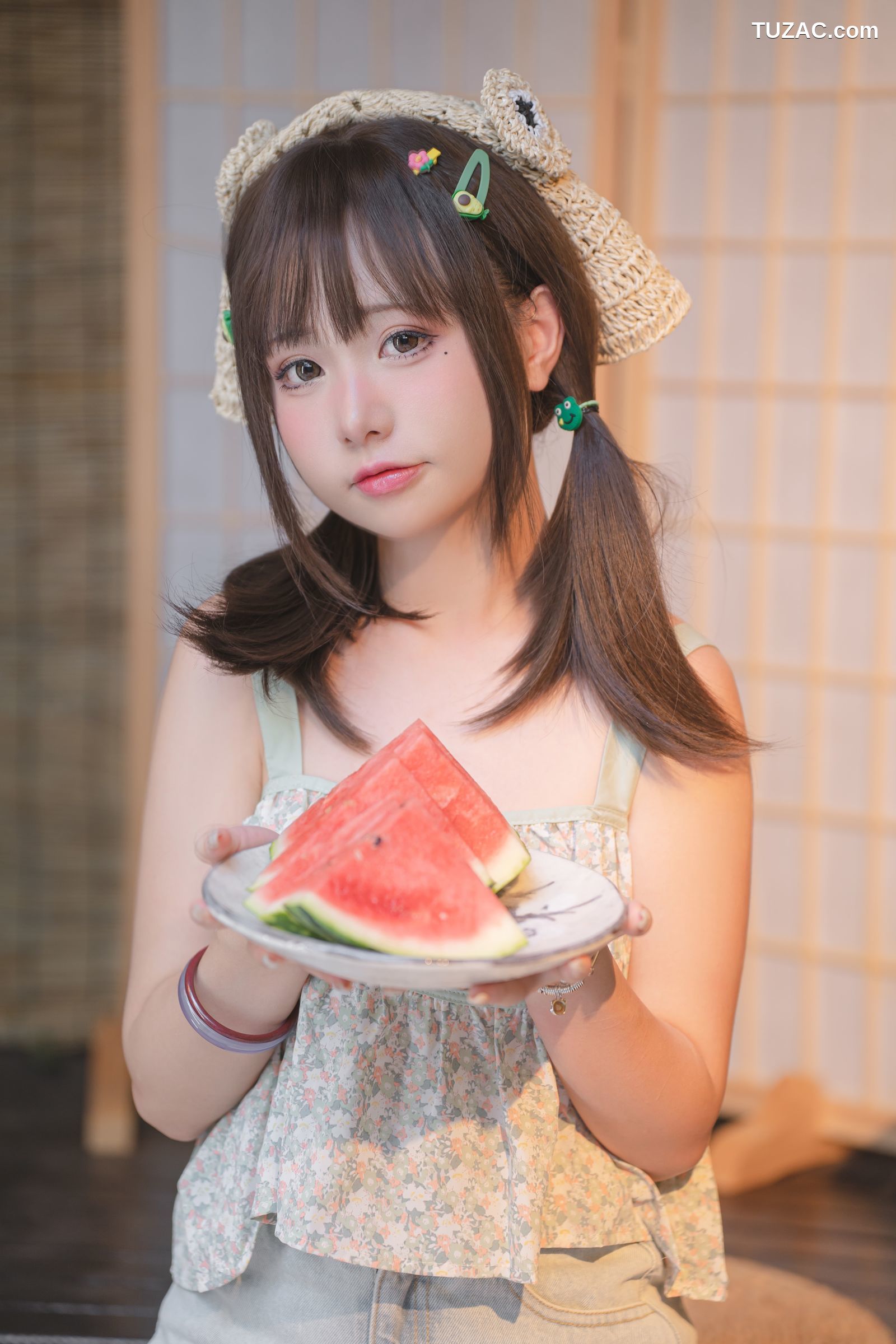 爆机少女喵小吉-小吉的小镇生活