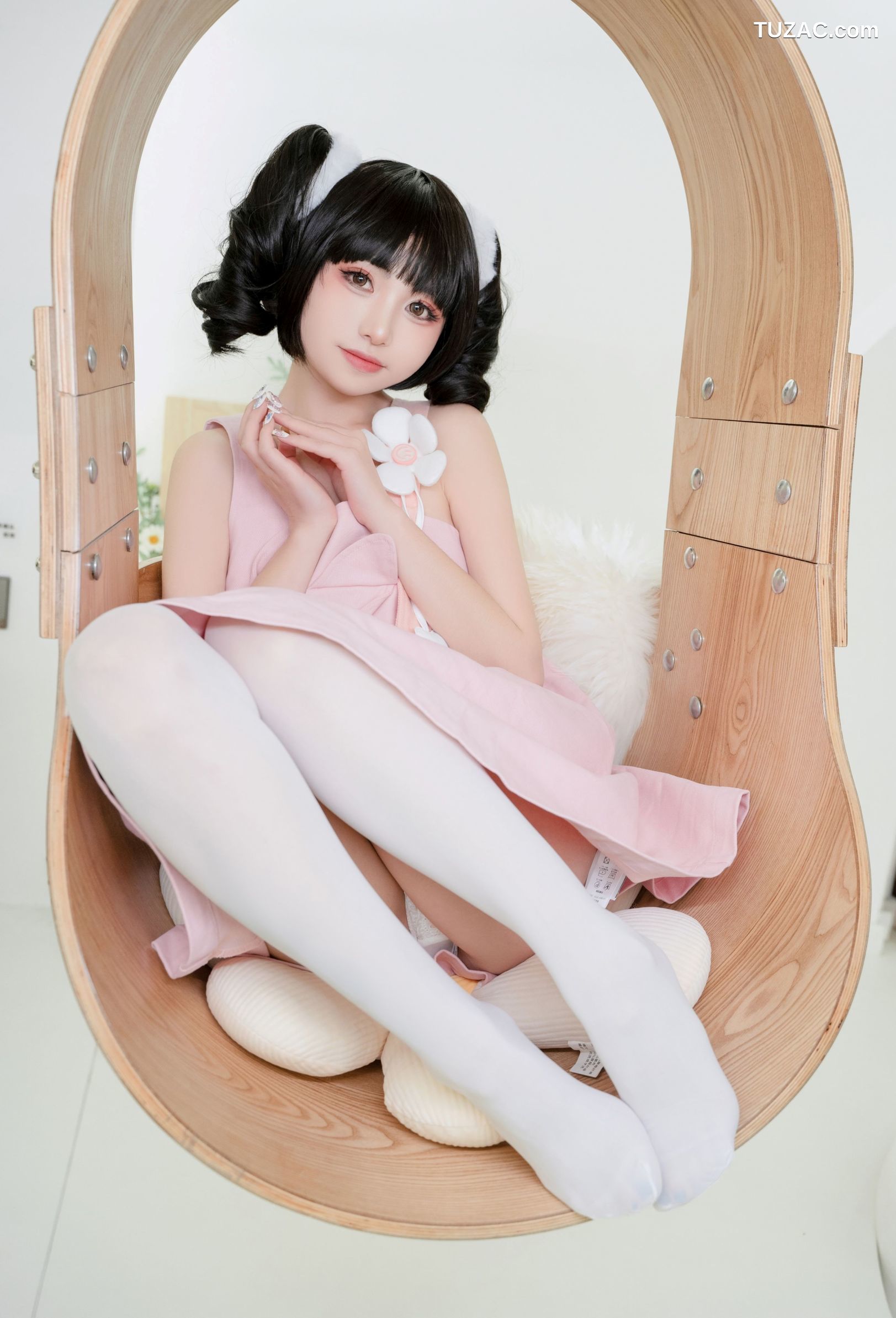 爆机少女喵小吉-蜜桃乌龙