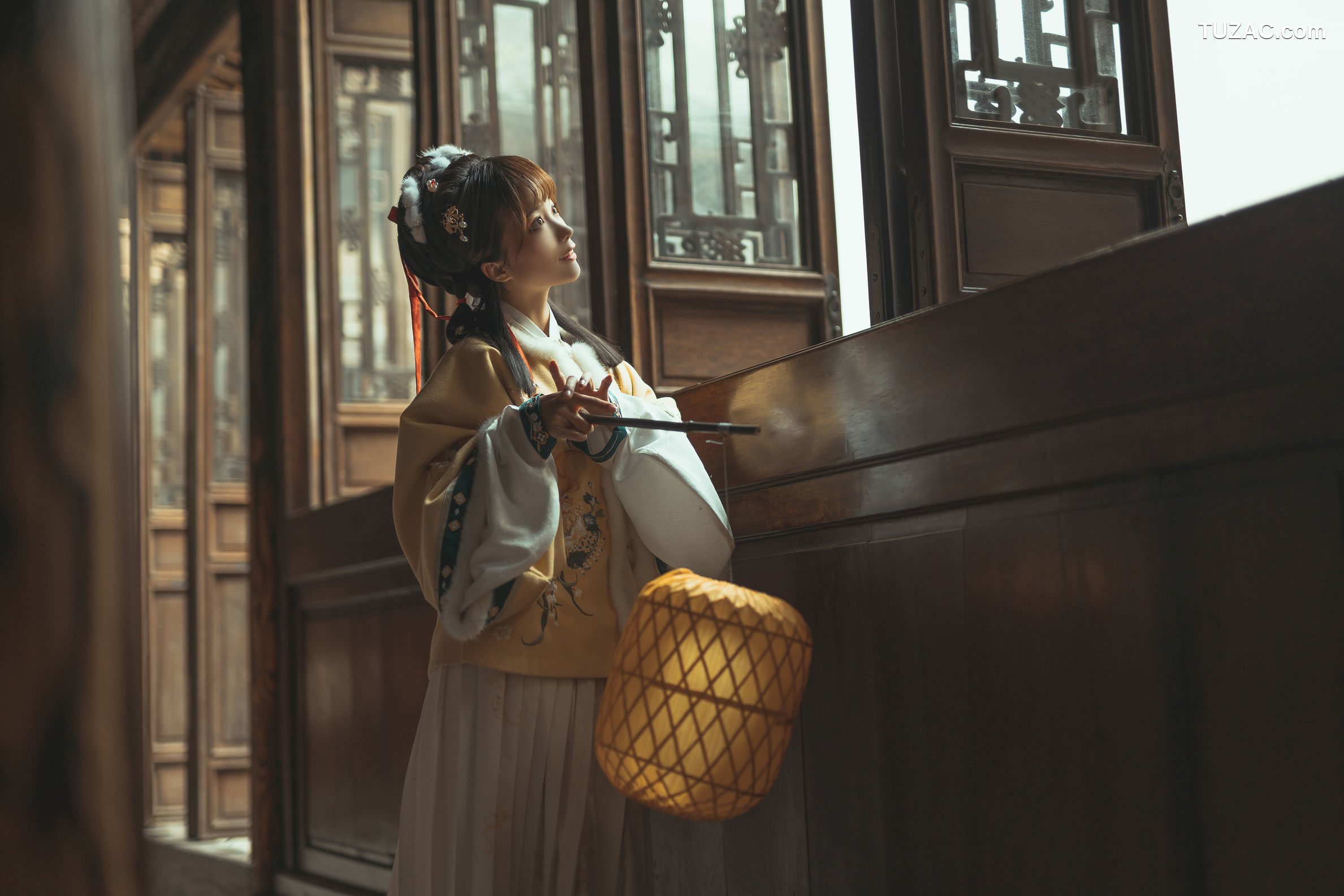 蠢沫沫-140-黄汉服