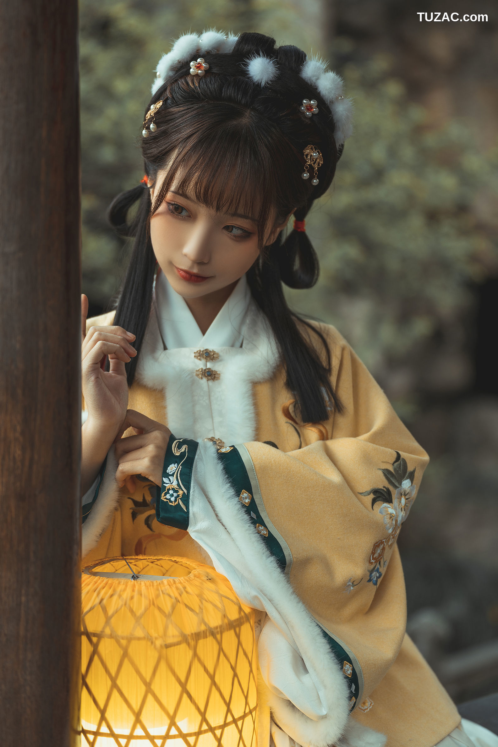 蠢沫沫-140-黄汉服