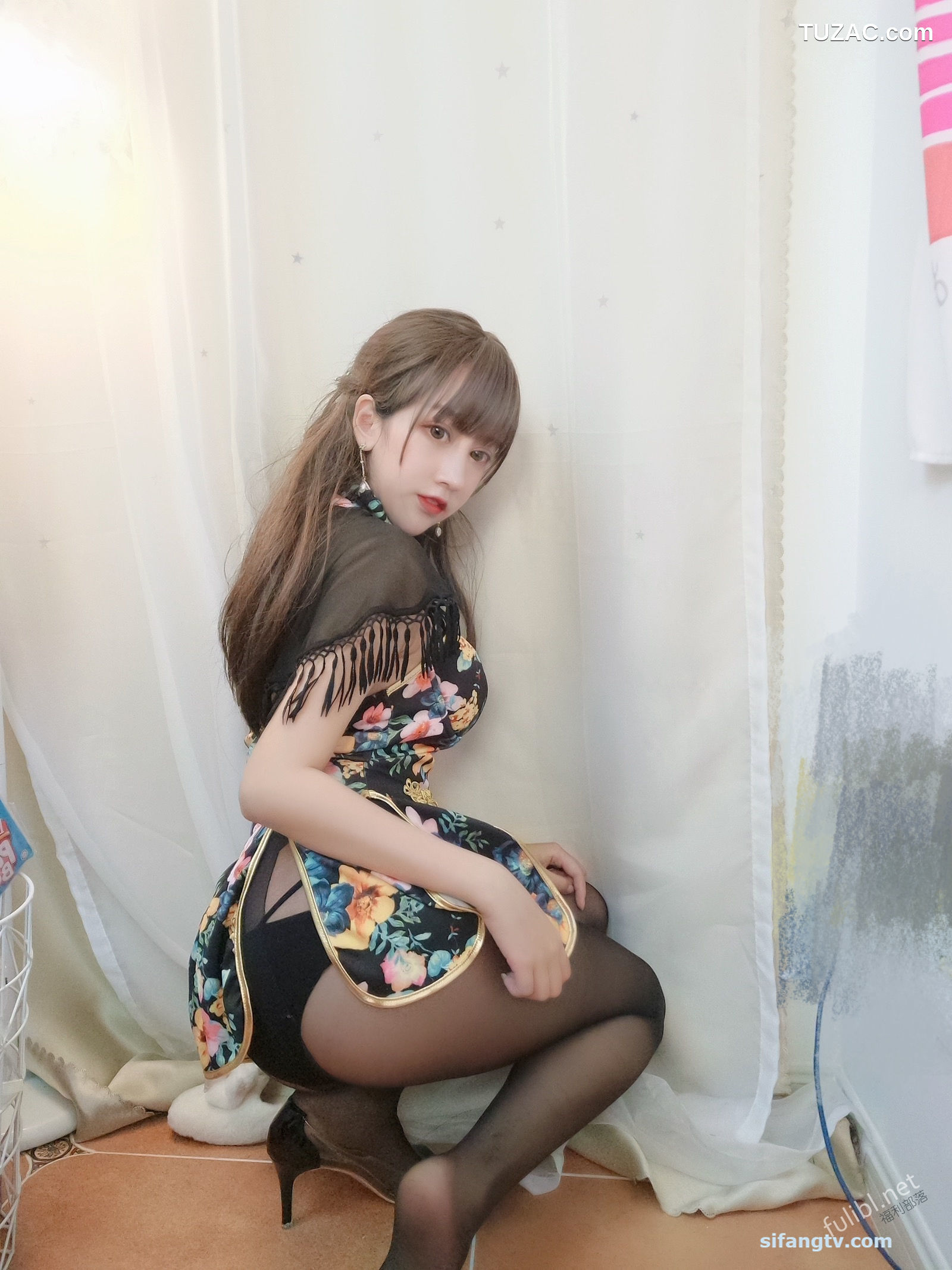 过期米线线喵-045-披肩小洋装