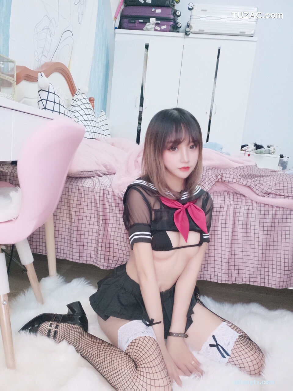 过期米线线喵-透明JK网袜