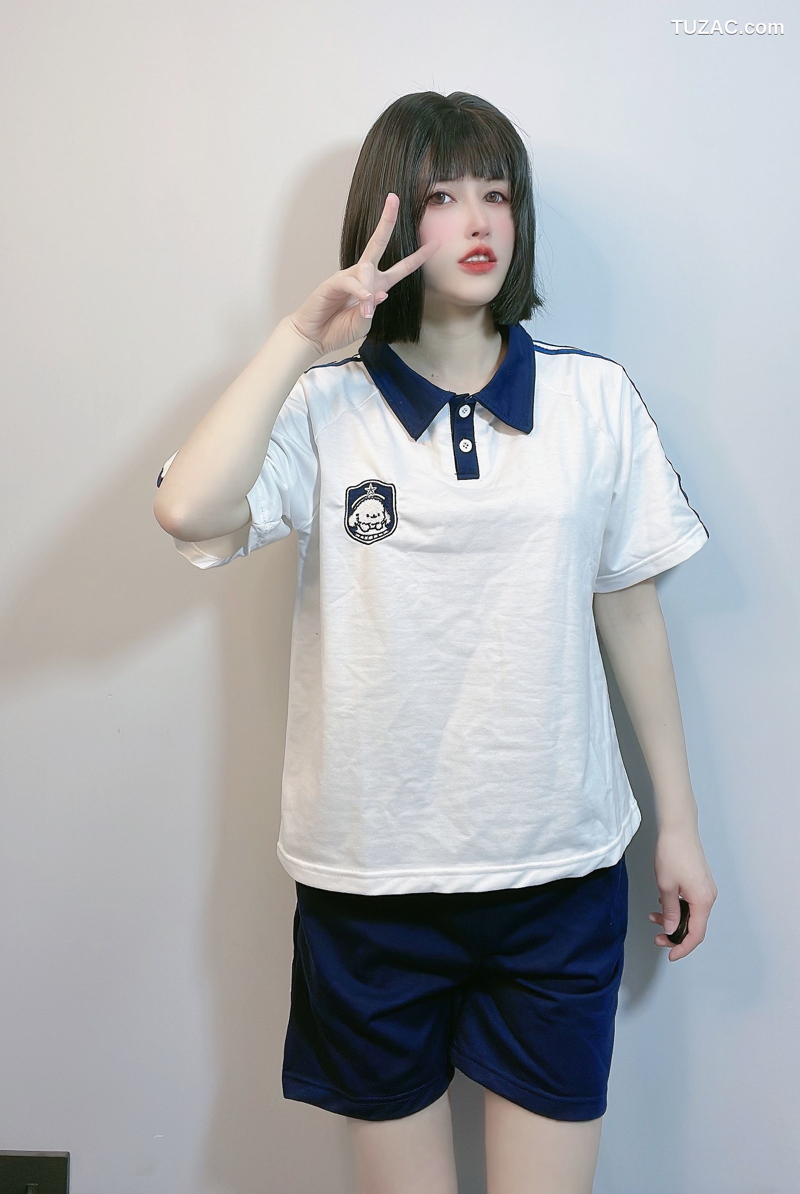 鹿八岁-不良学妹