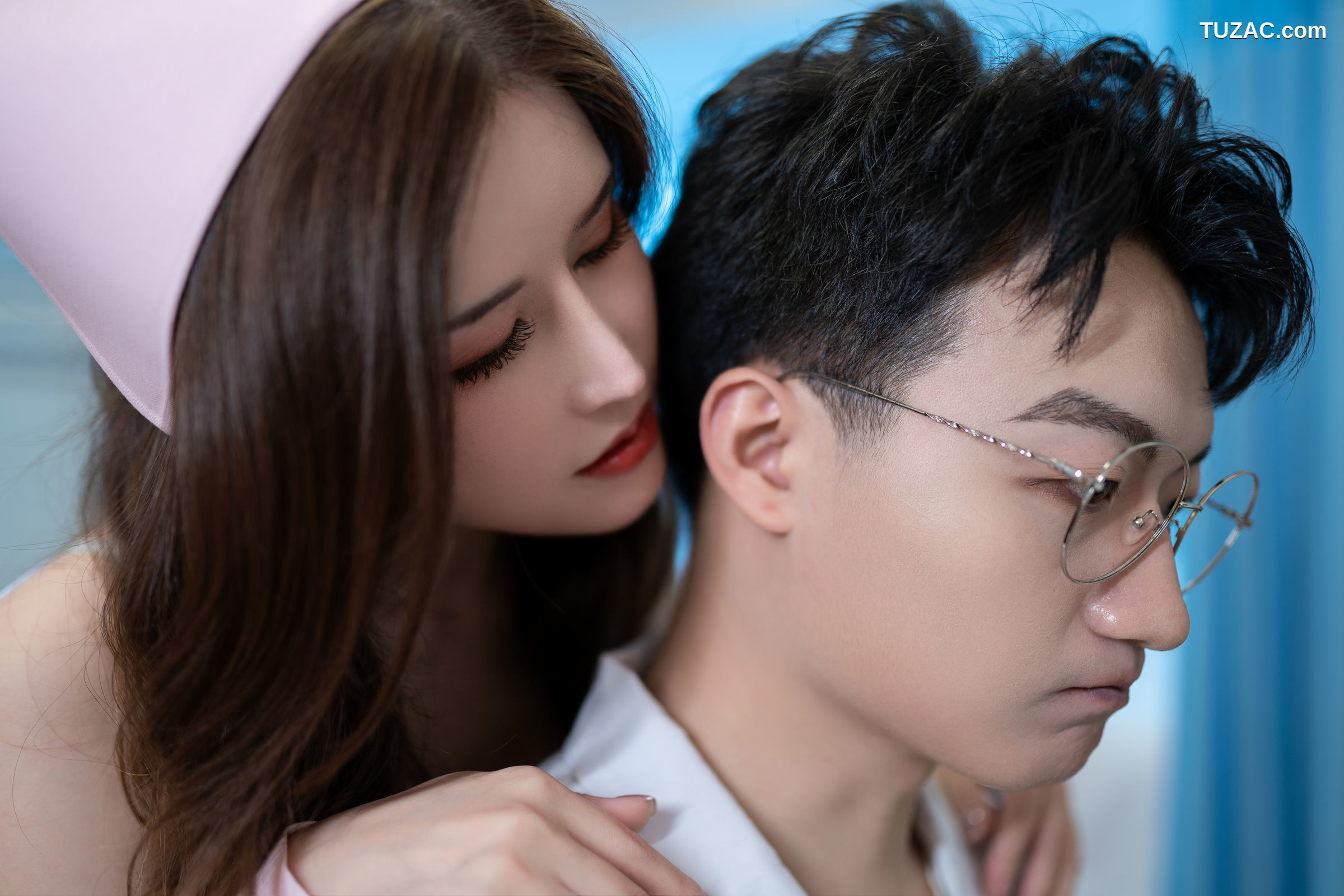 鹿八岁-医生和护士