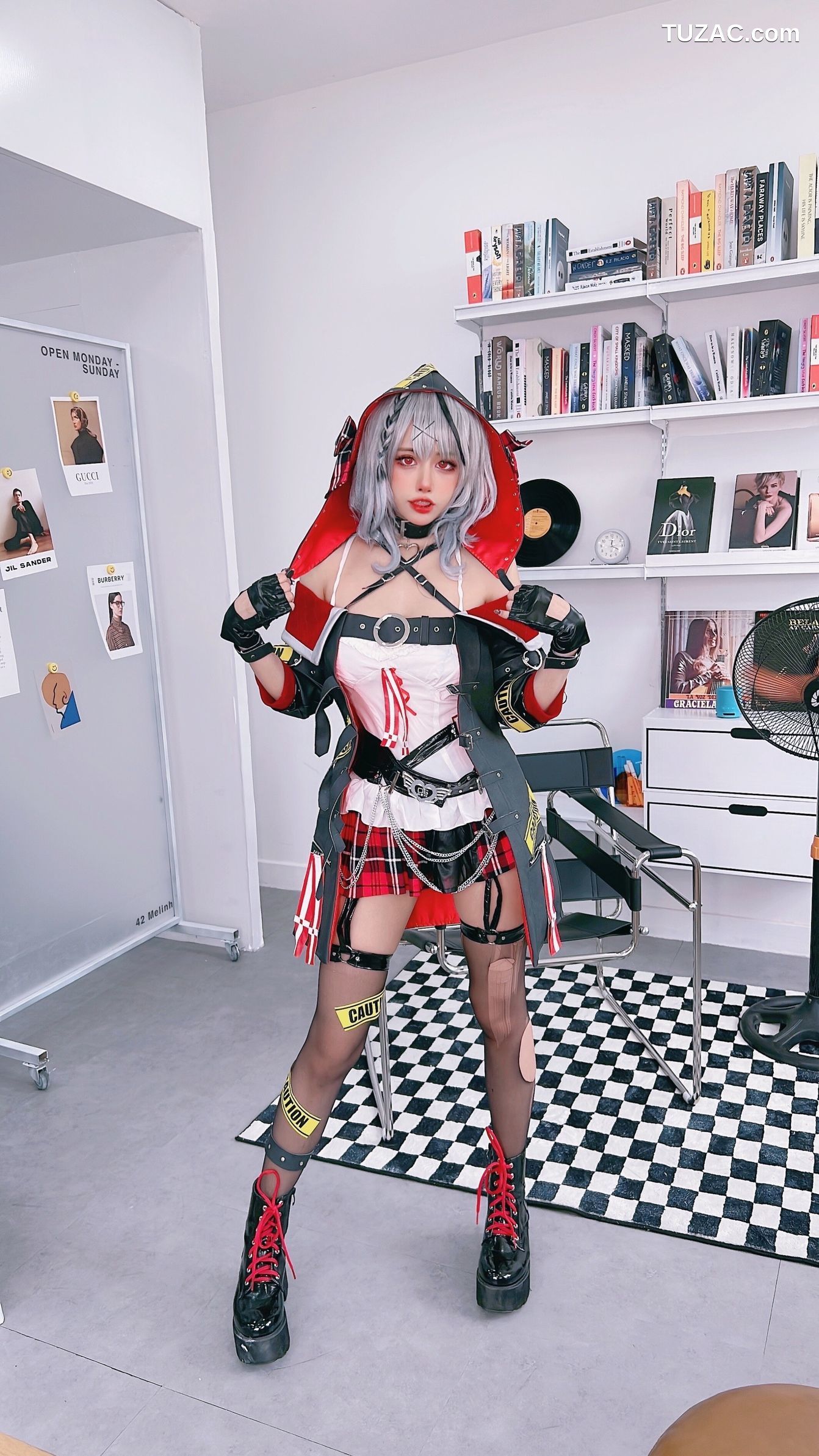 Byoru-Sakamata-Chloe