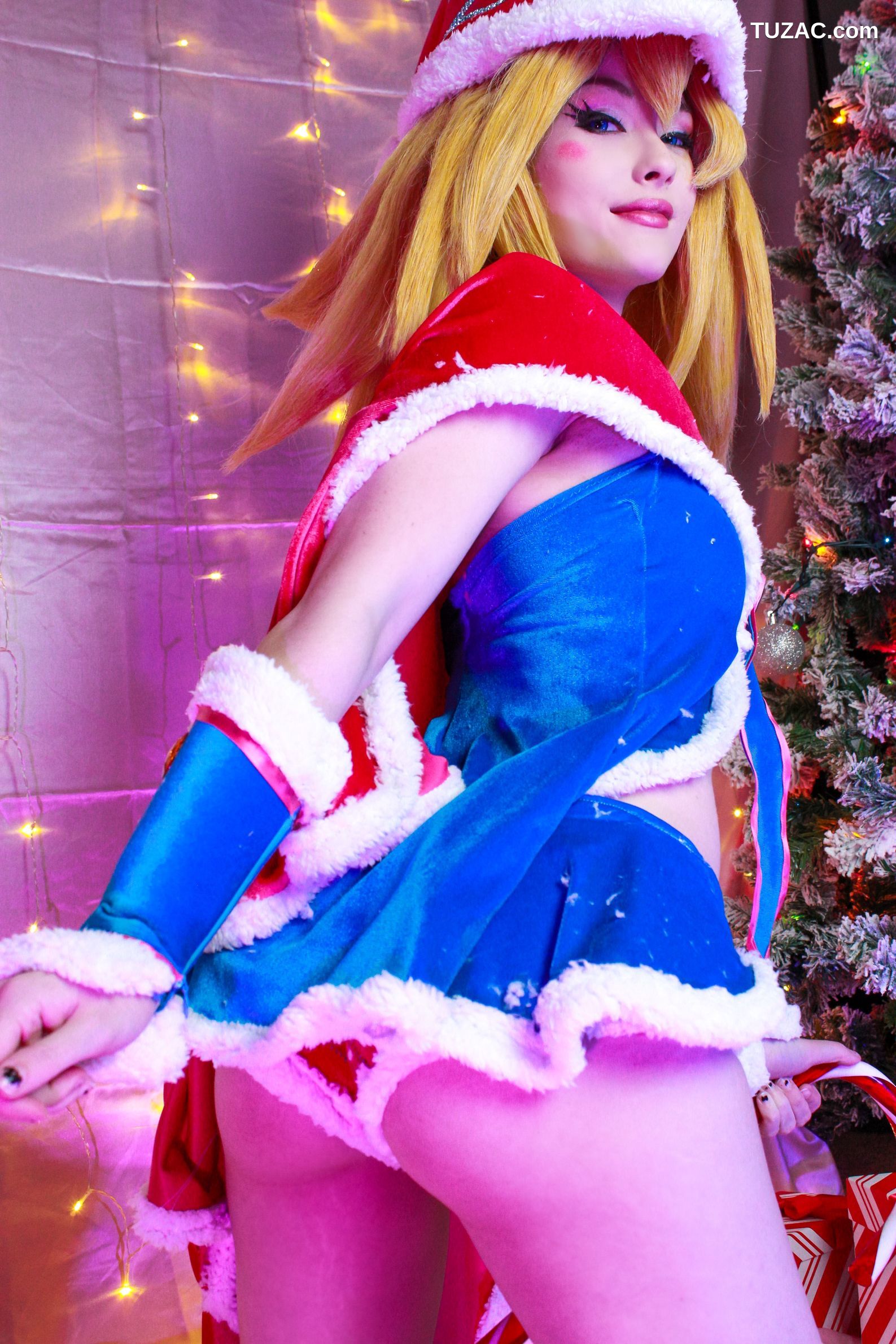 Chameleahn-Holiday-Dark-Magician-Girl