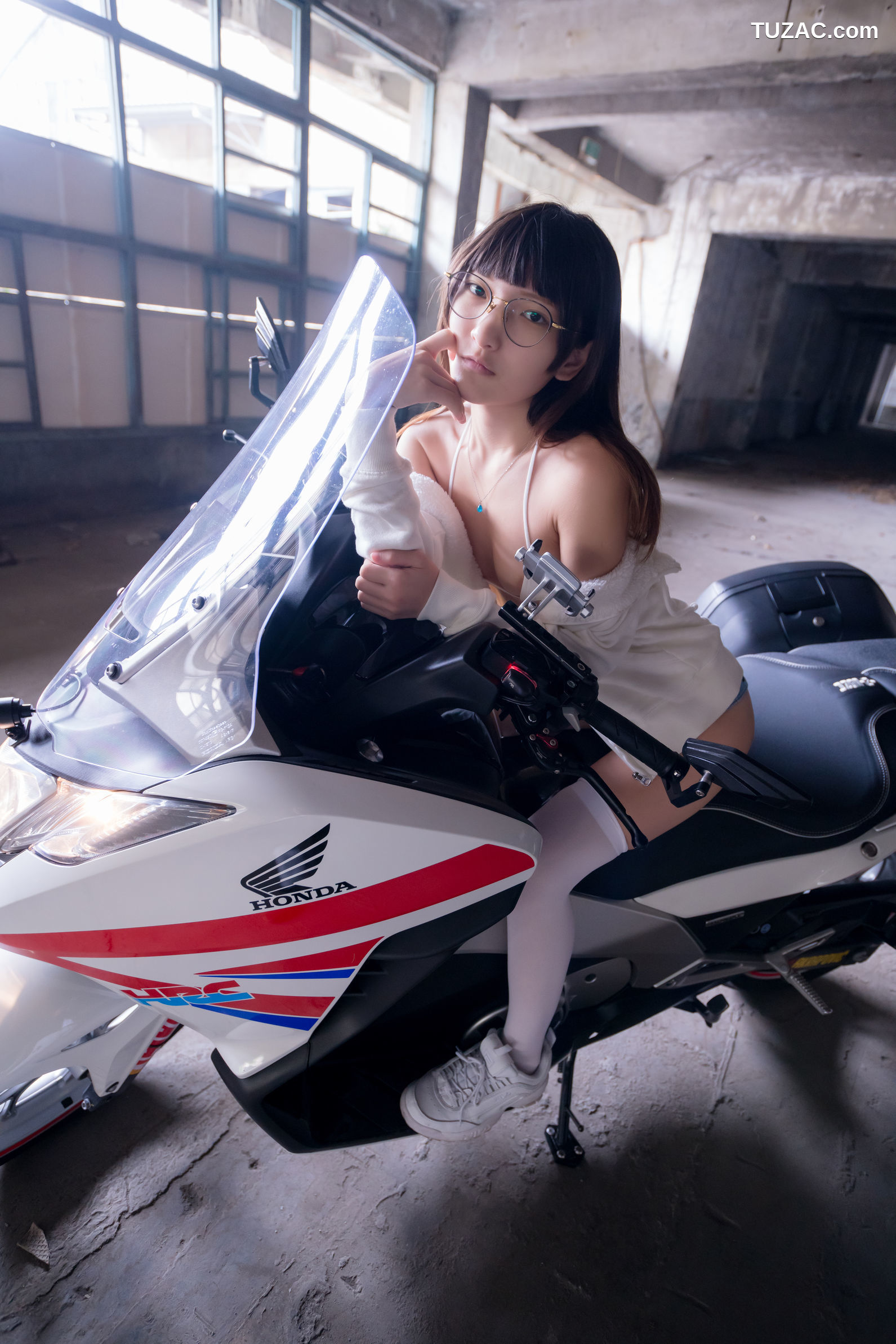 Fantasy-Factory-小丁Ding-2019.02-泄露版-Patreon-Leaks