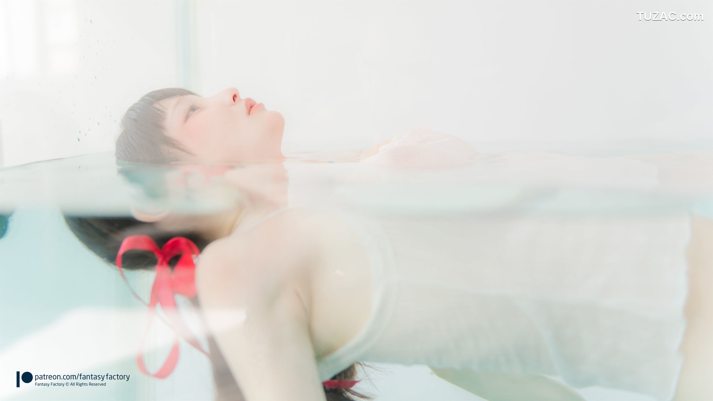Fantasy-Factory-小丁Ding-水中的红丝带-Red-ribbon-in-water-2021.01