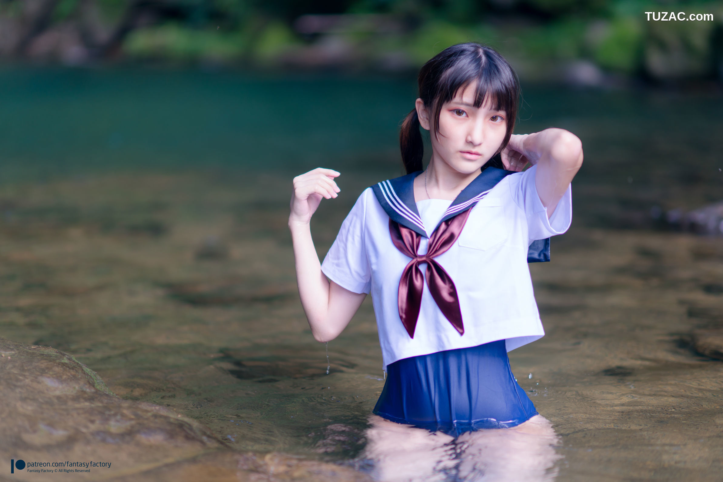 Fantasy-Factory-小丁Ding-野外の露出-青葱校园学生装树林河边-2018.10