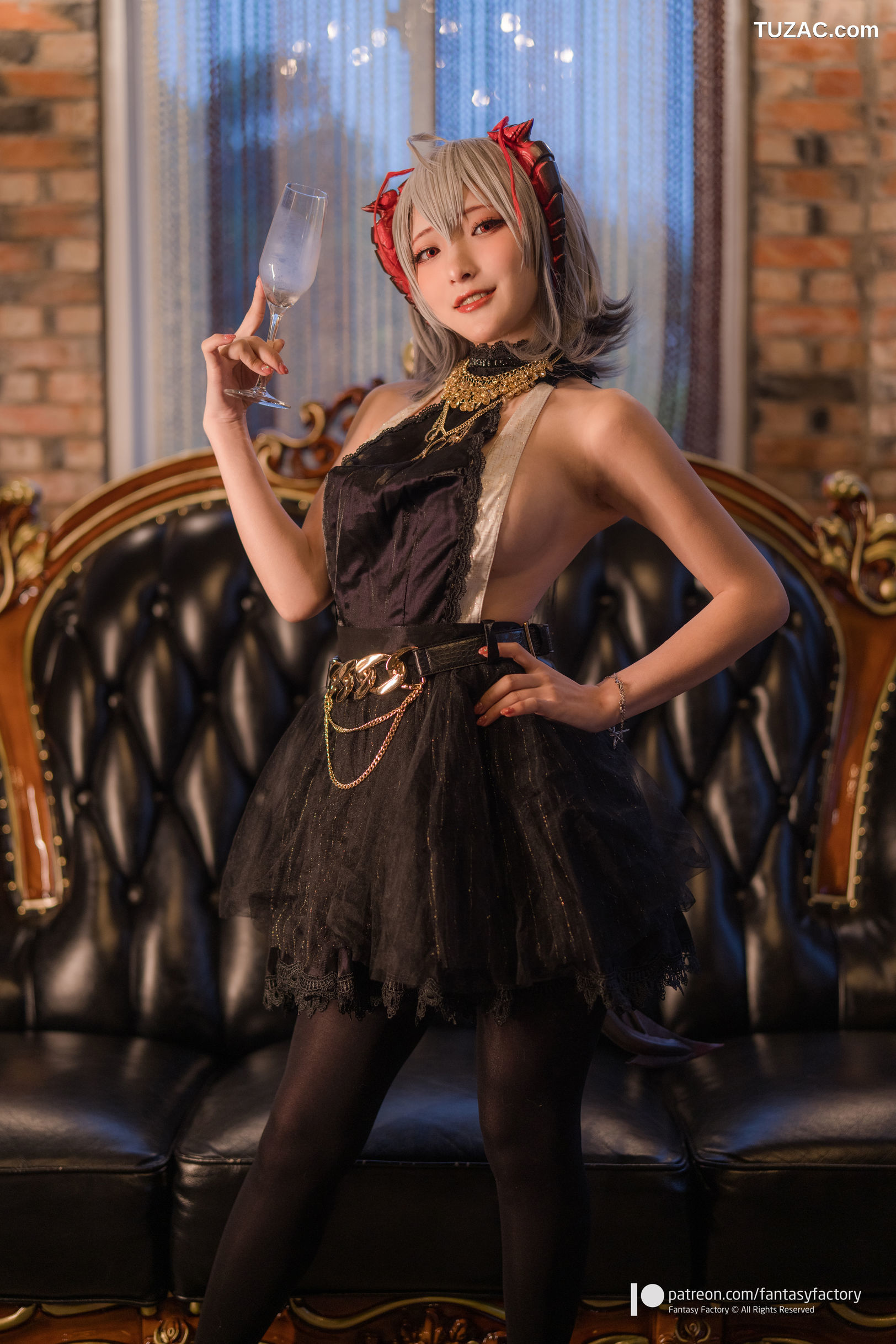 Fantasy-Factory-小丁Ding《W》-明日方舟W-2021.07