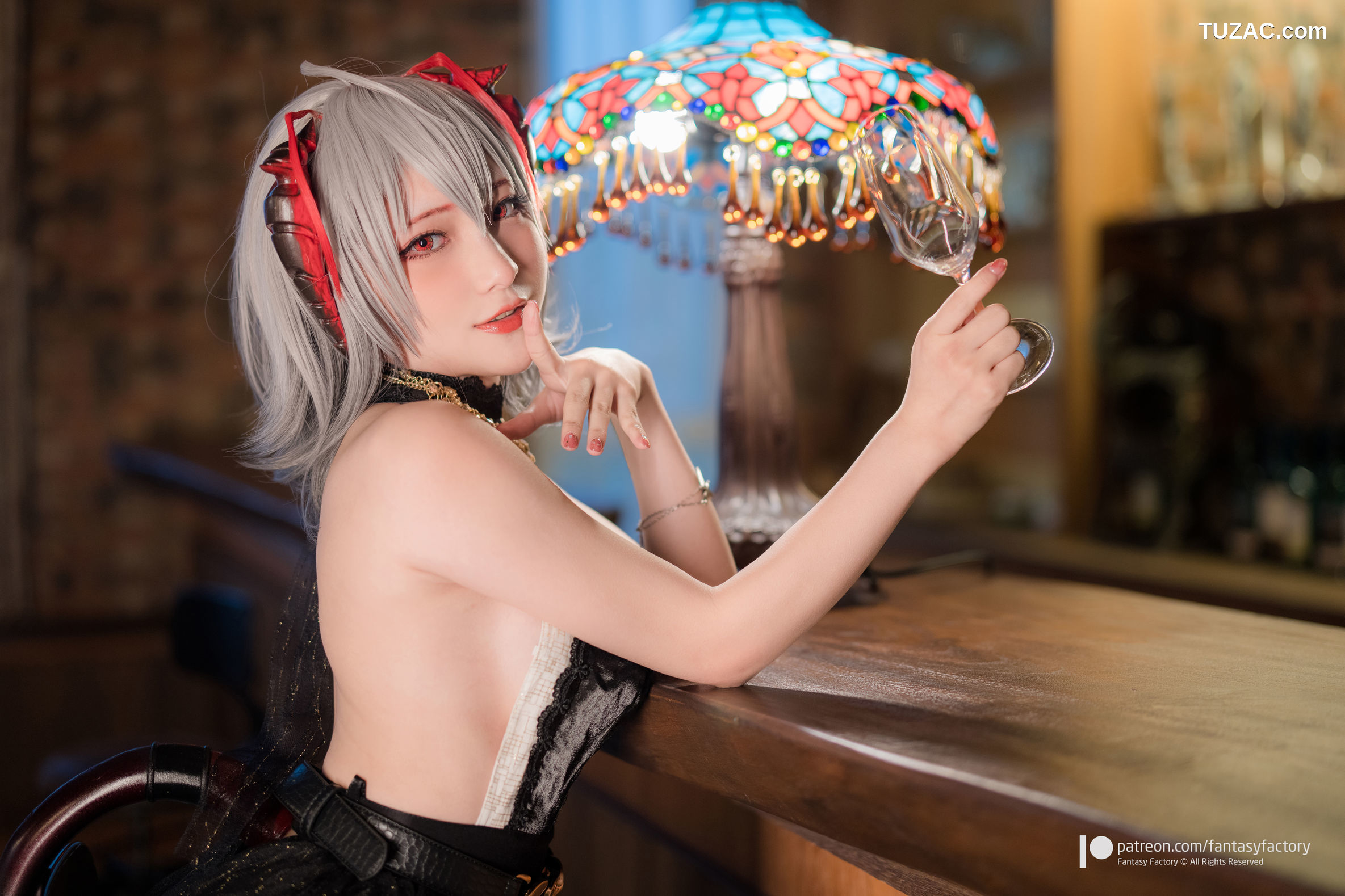 Fantasy-Factory-小丁Ding《W》-明日方舟W-2021.07