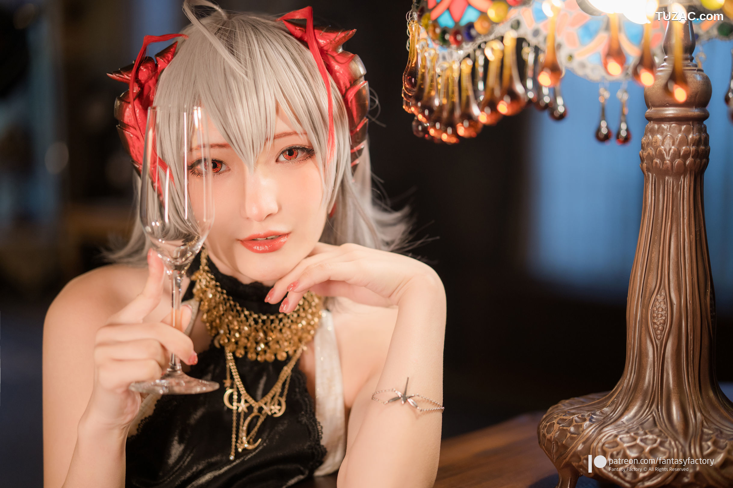 Fantasy-Factory-小丁Ding《W》-明日方舟W-2021.07