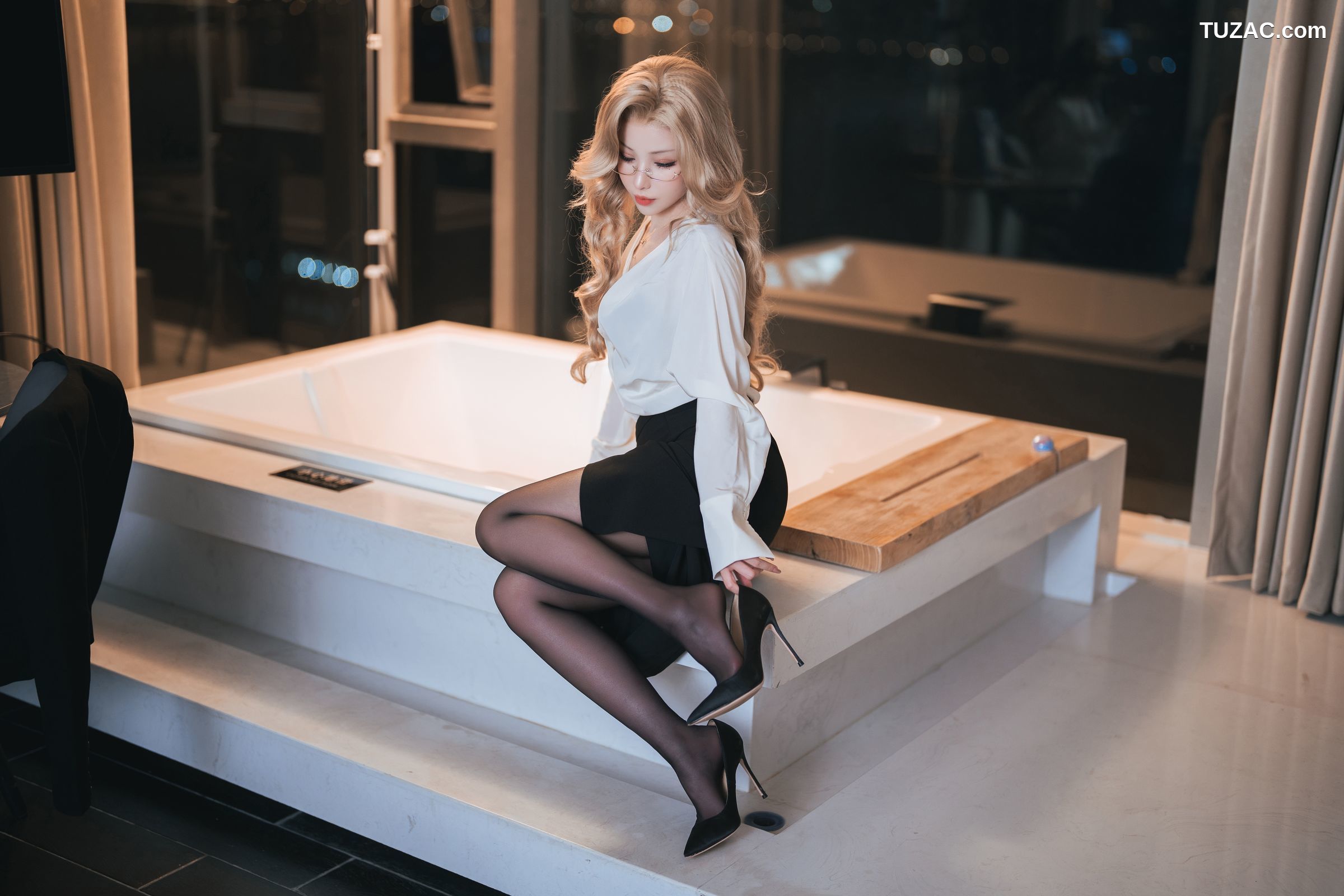 Rioko凉凉子-女上司单人版