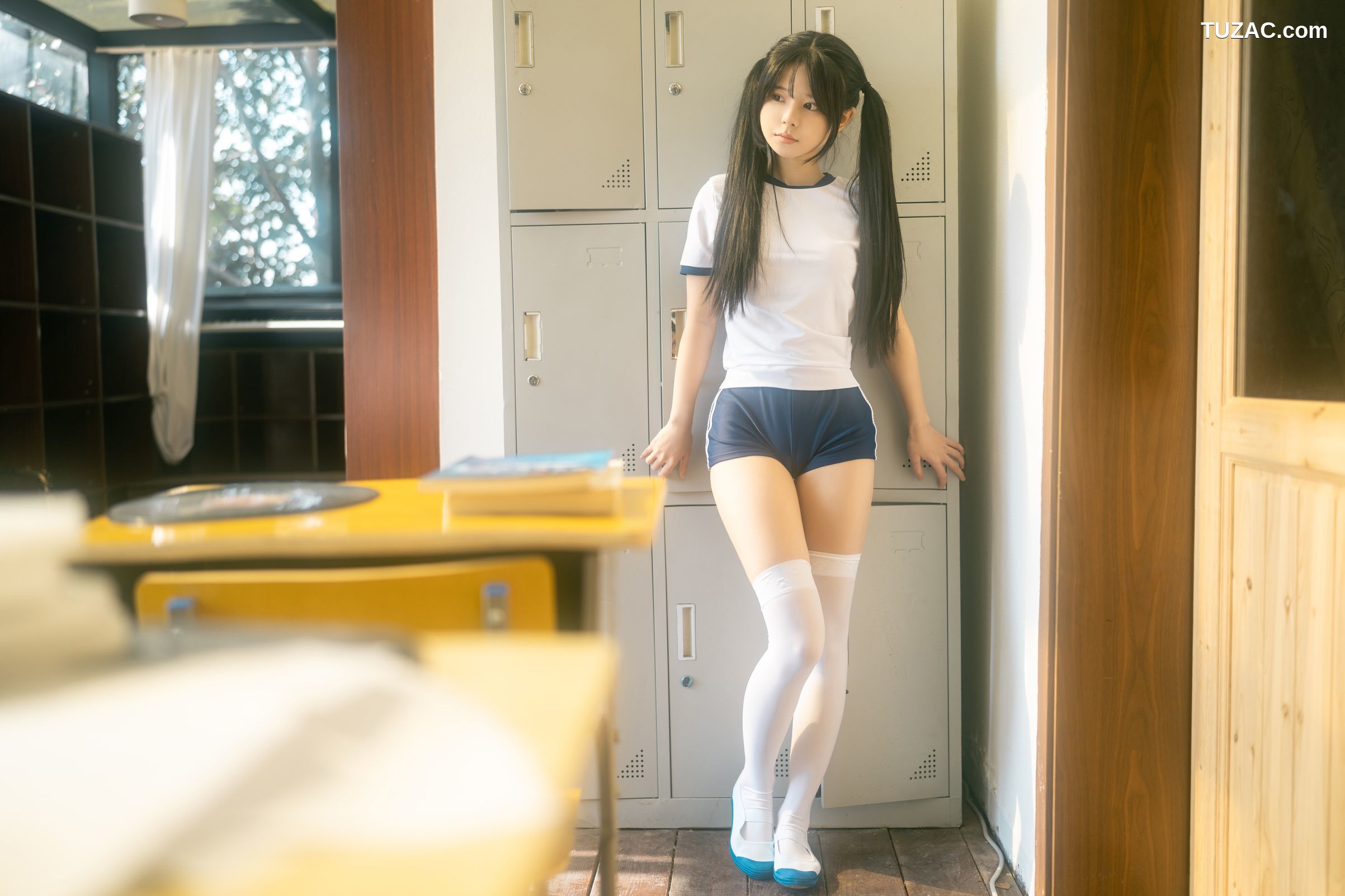 Rua阮阮-春の更衣室-体操服