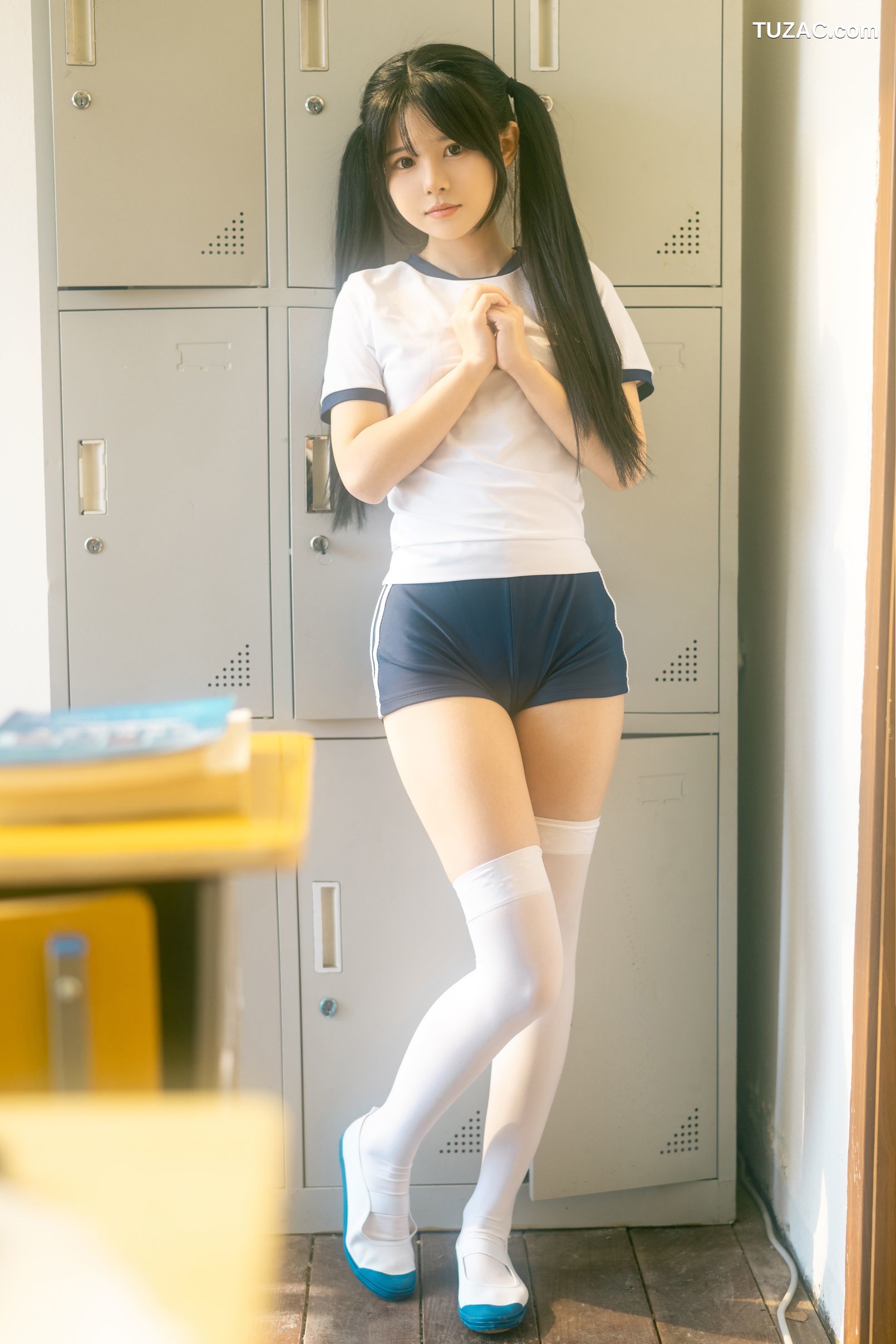 Rua阮阮-春の更衣室-体操服