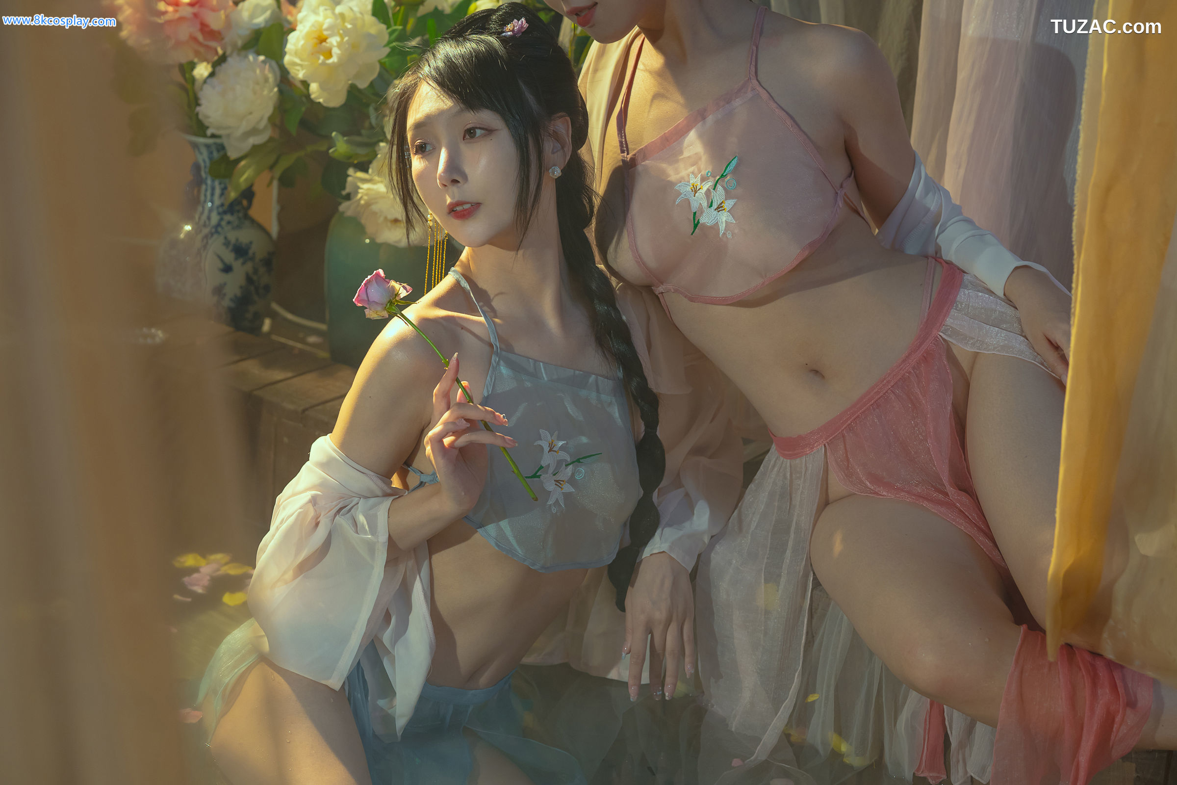 云溪溪-024-奶桃-水池-Hot-Tub