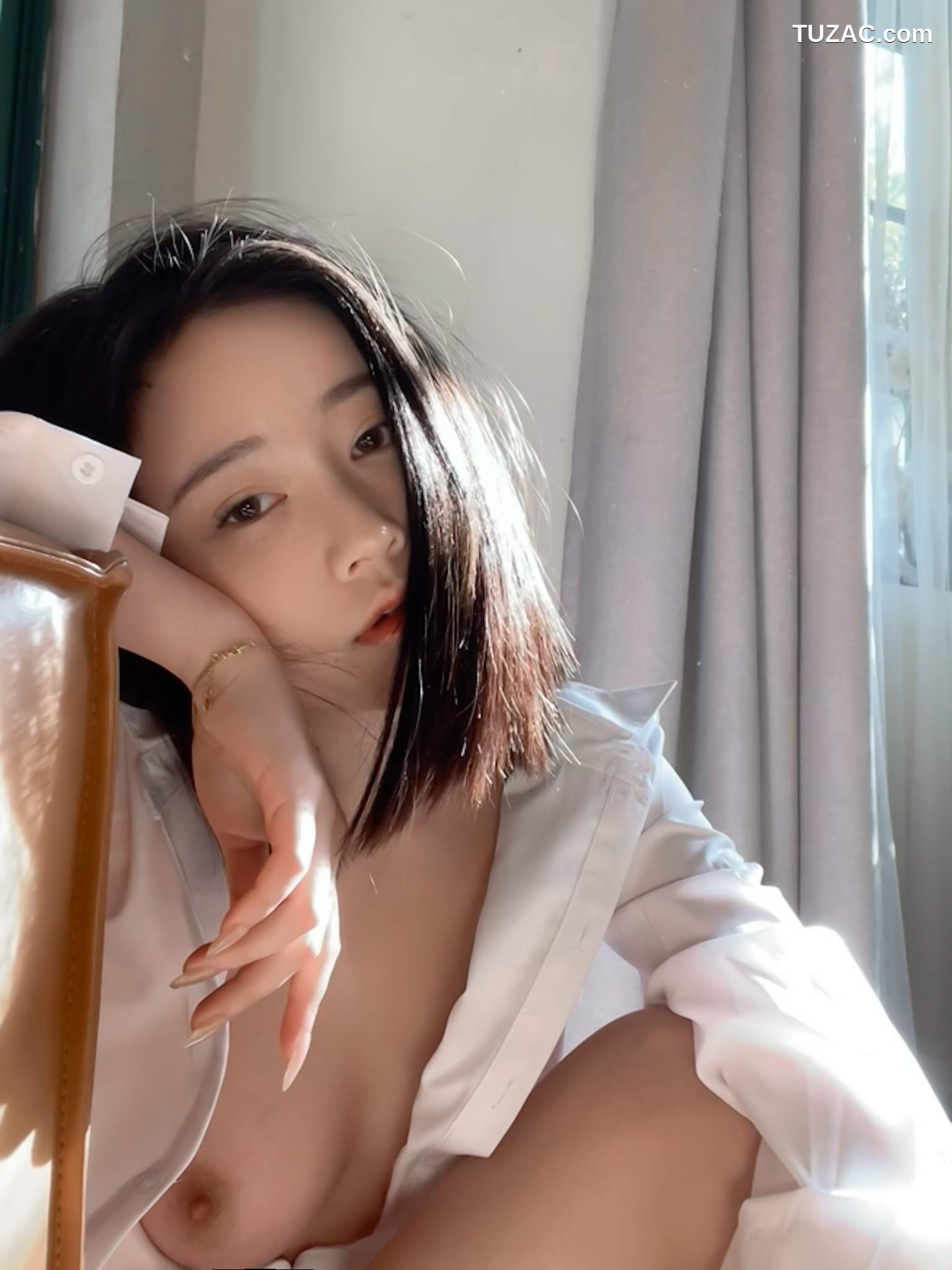 年年-光与年