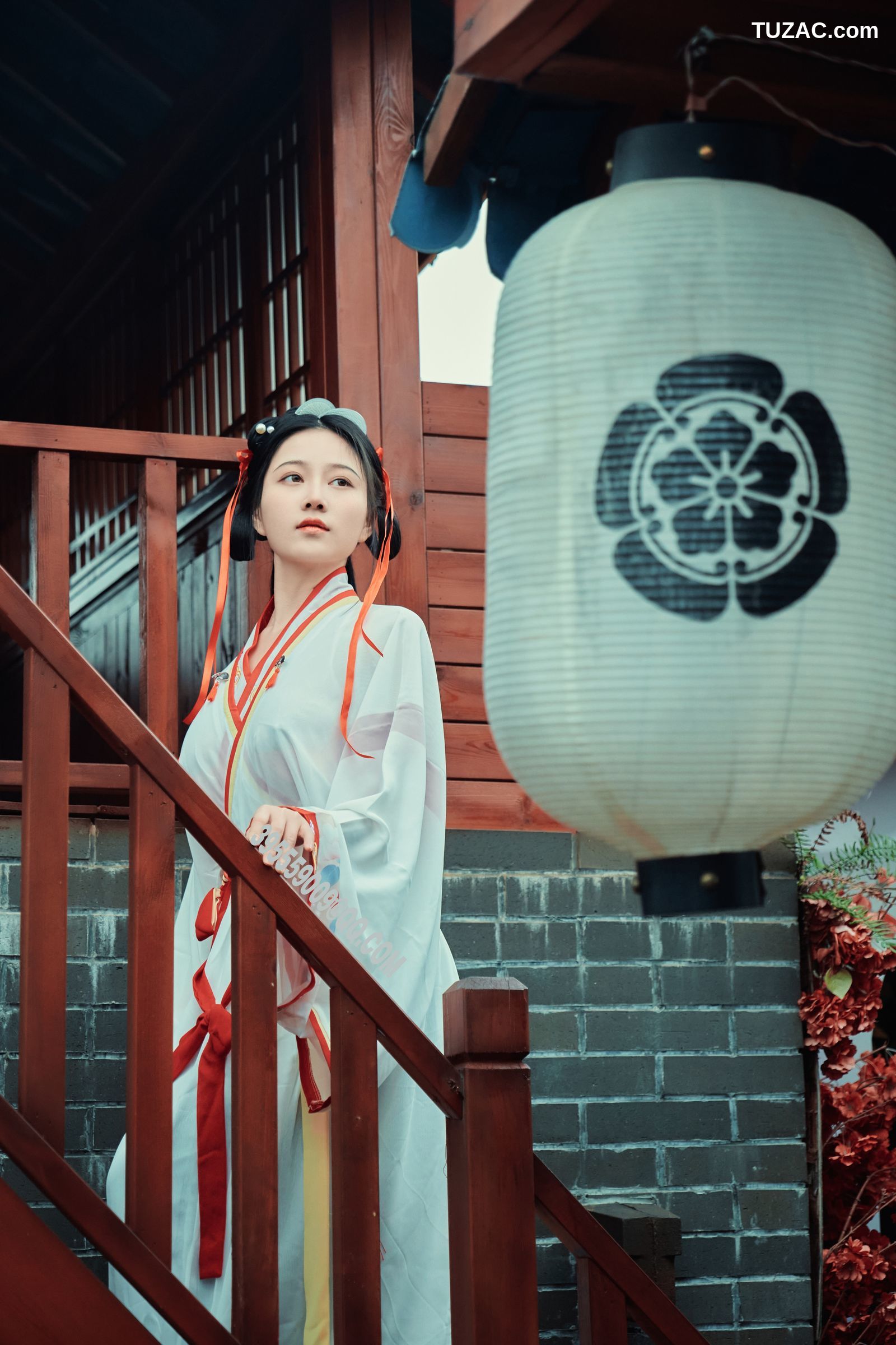年年-如梦令