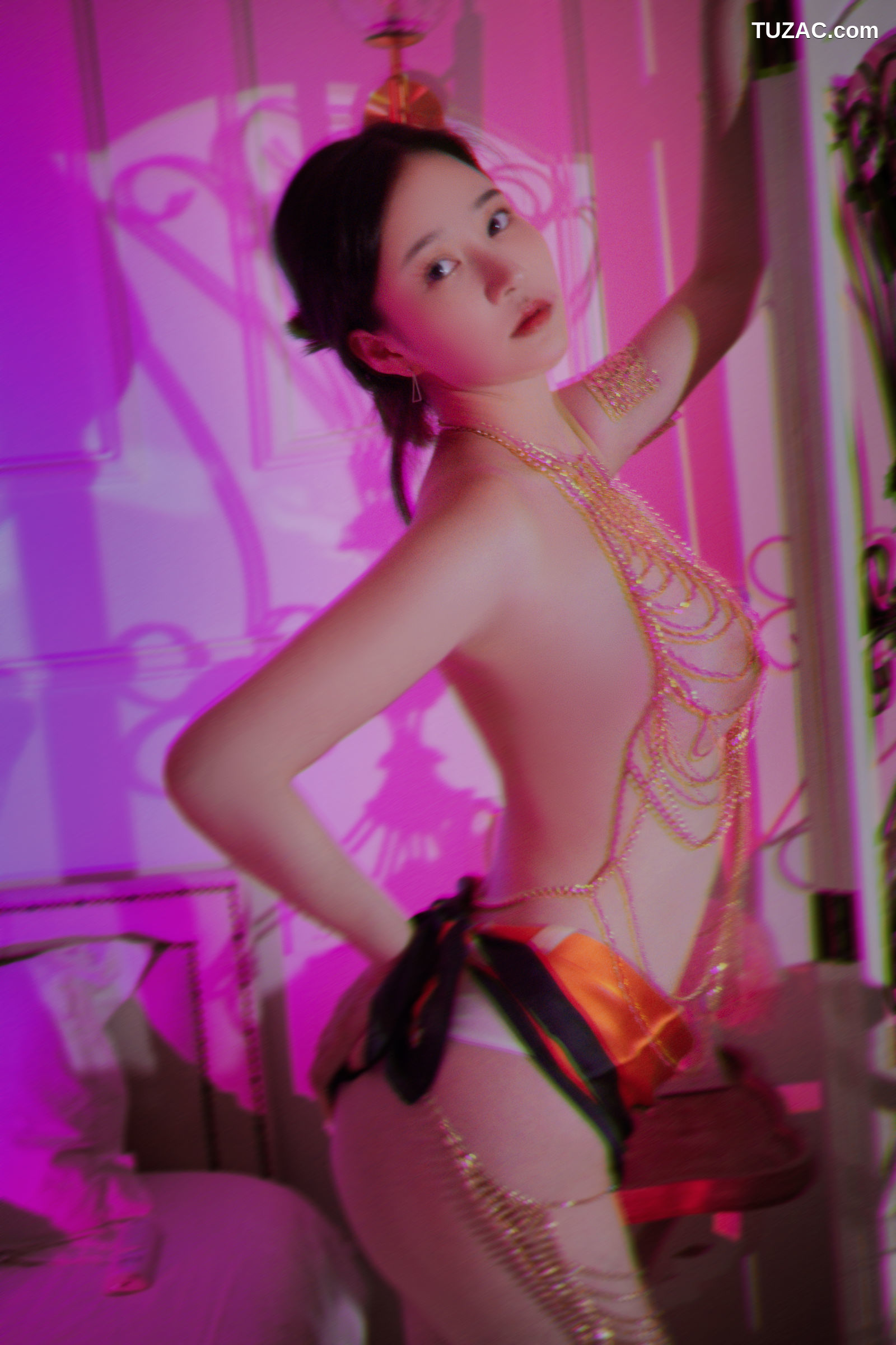 年年-妖姬