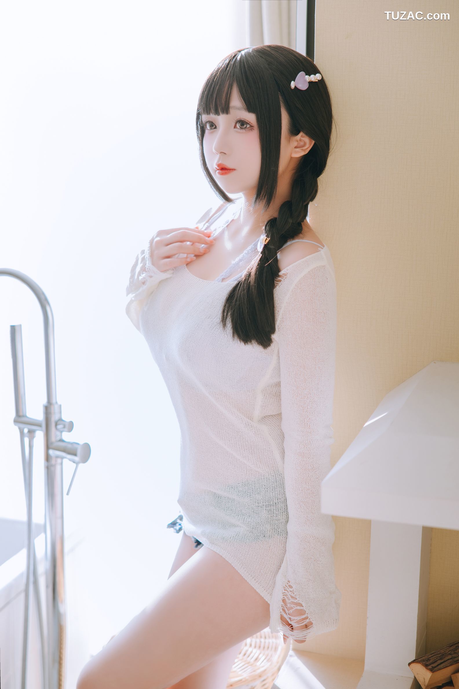 日奈娇-牛仔裤人妻