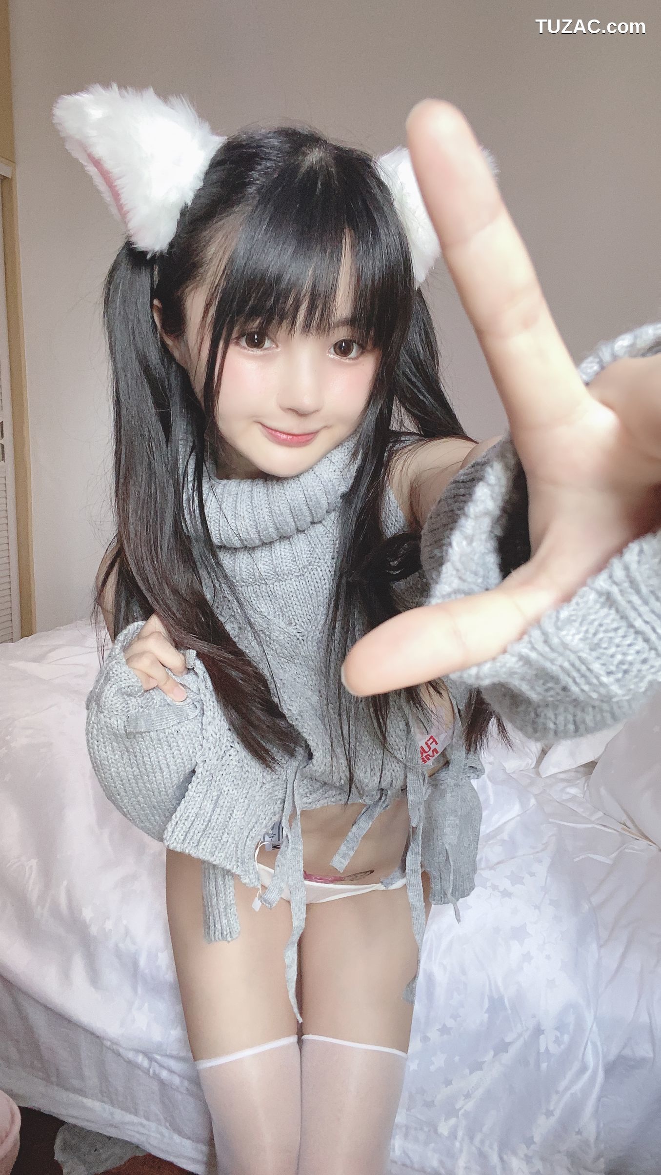 桜井宁宁-016-白い猫ちゃん