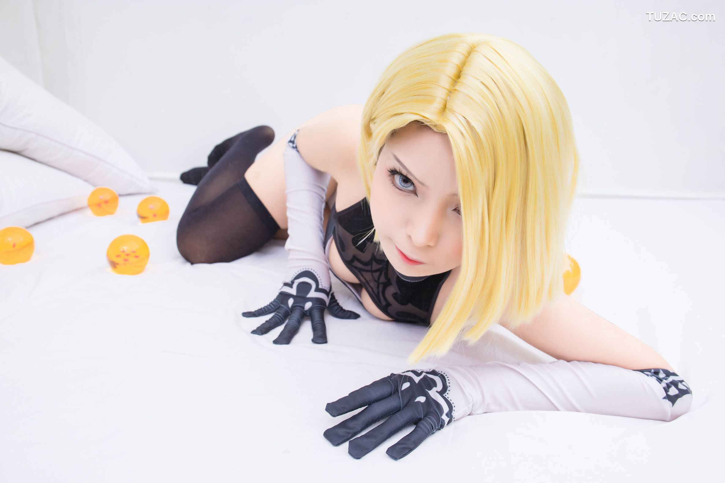 梅子-Umeko-J-人造人18号-Android-18-with-2B-Design