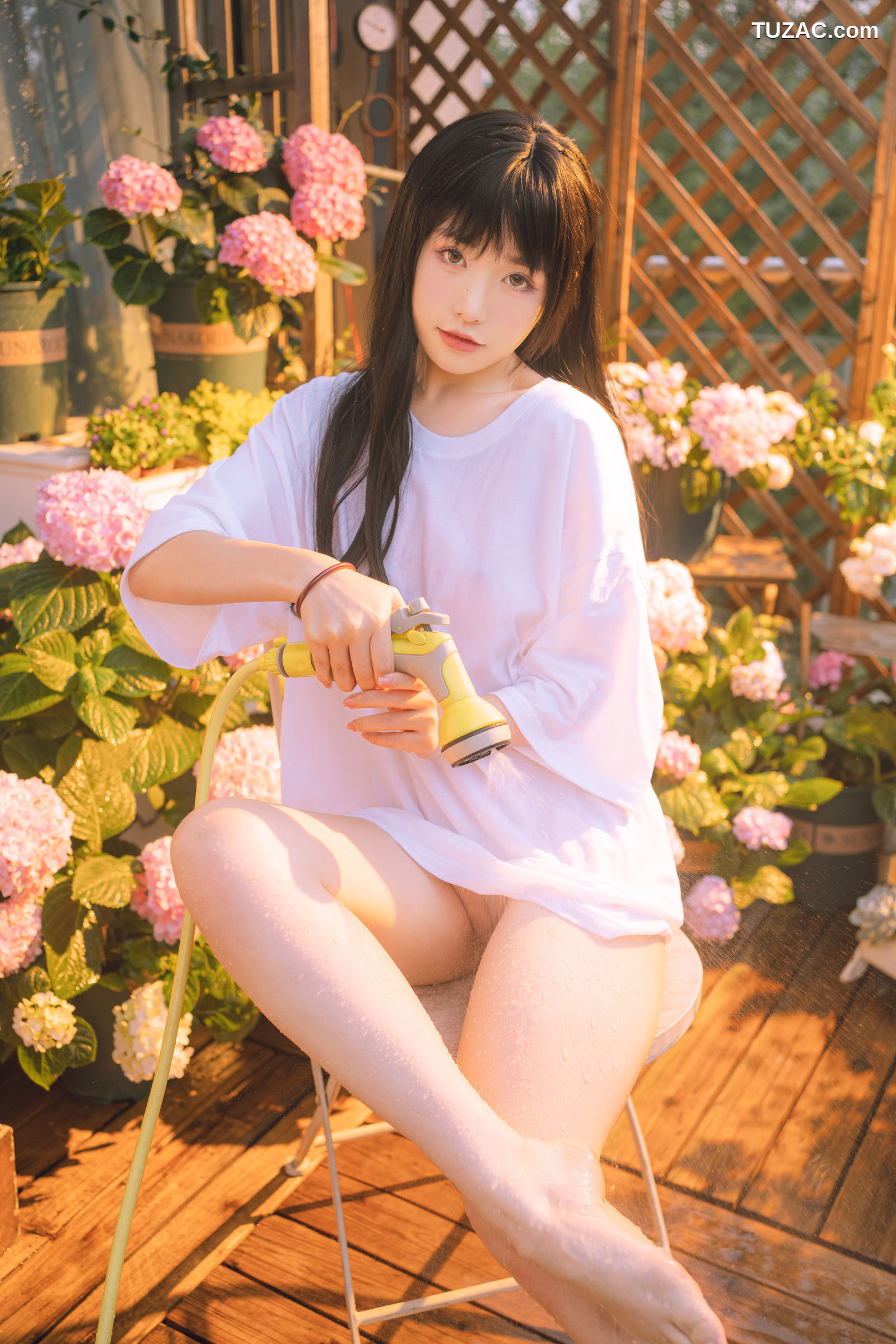 爆机少女喵小吉-小吉的午后时光