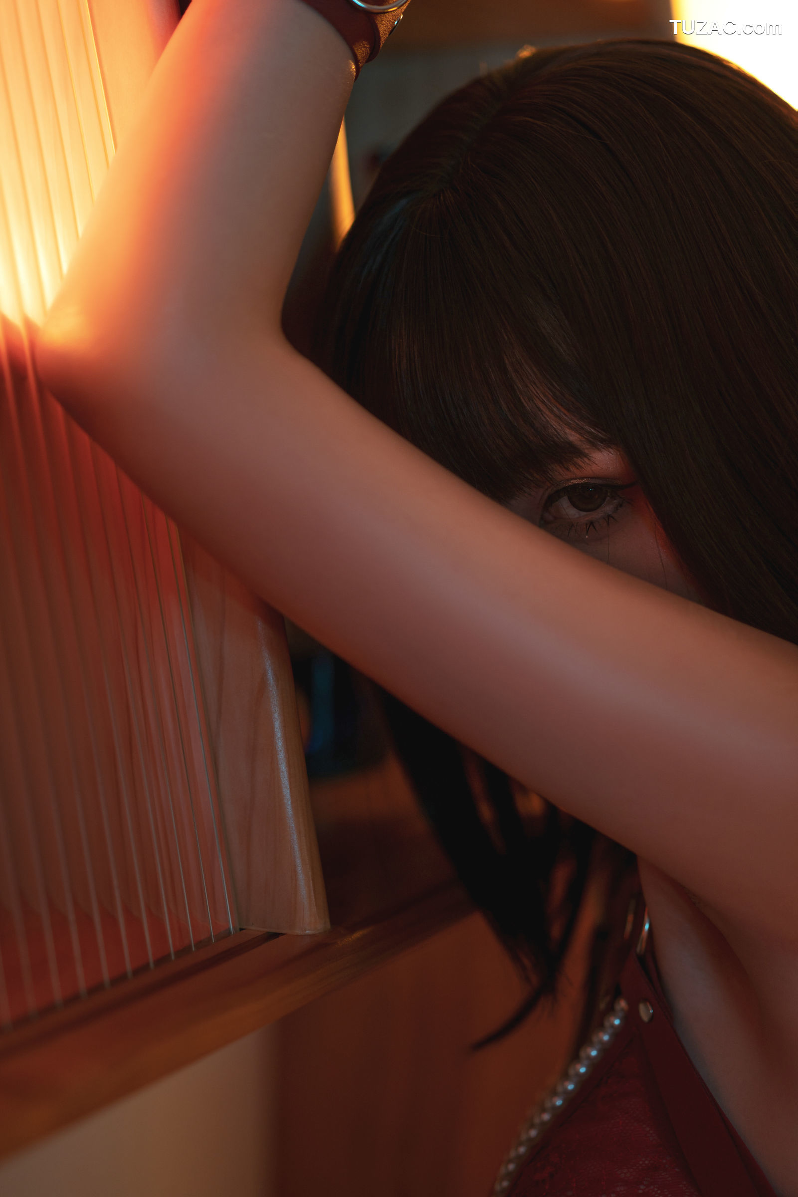 爆机少女喵小吉-小吉的微醺时刻