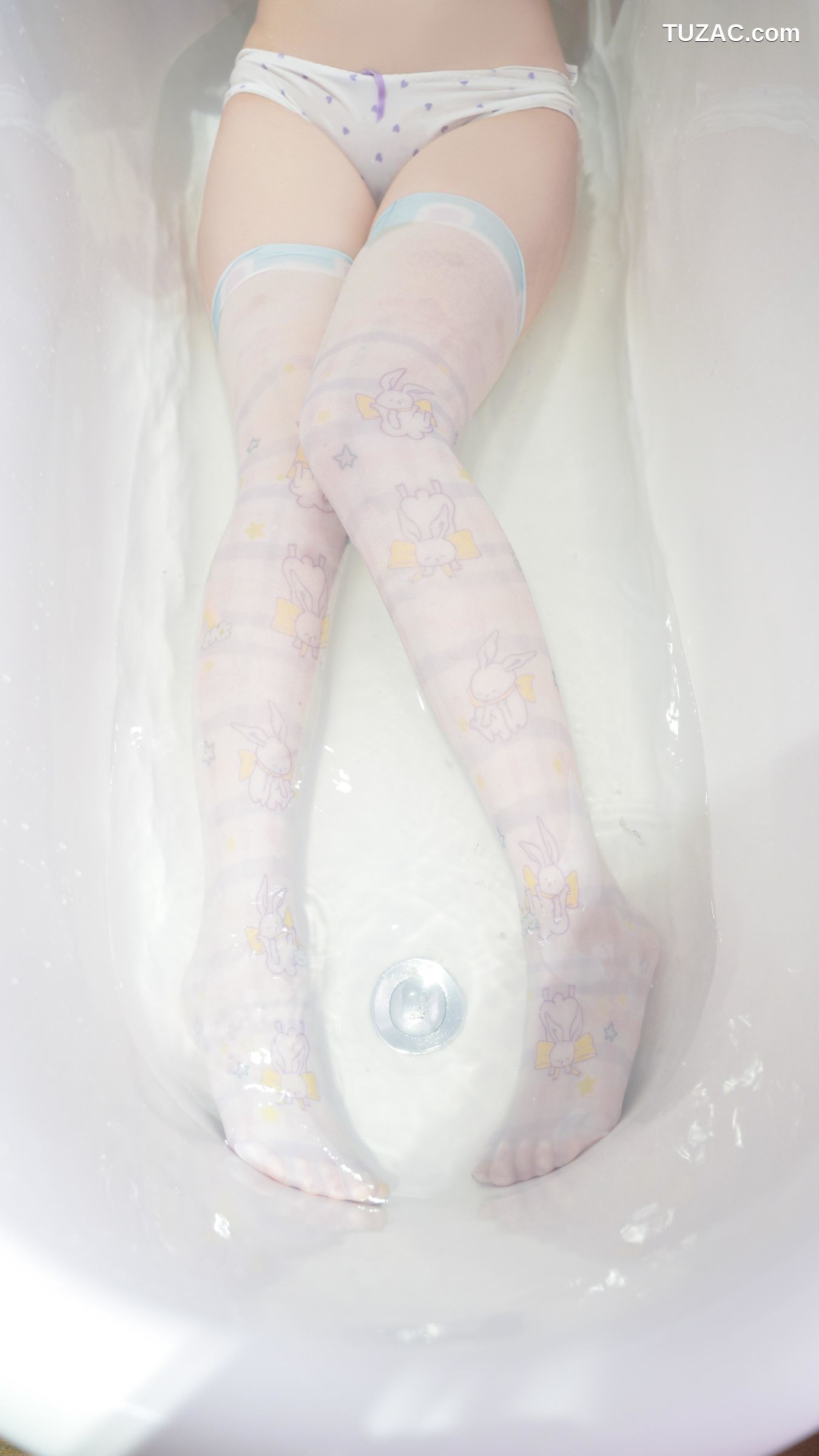 爆机少女喵小吉-小吉的雪糕时间