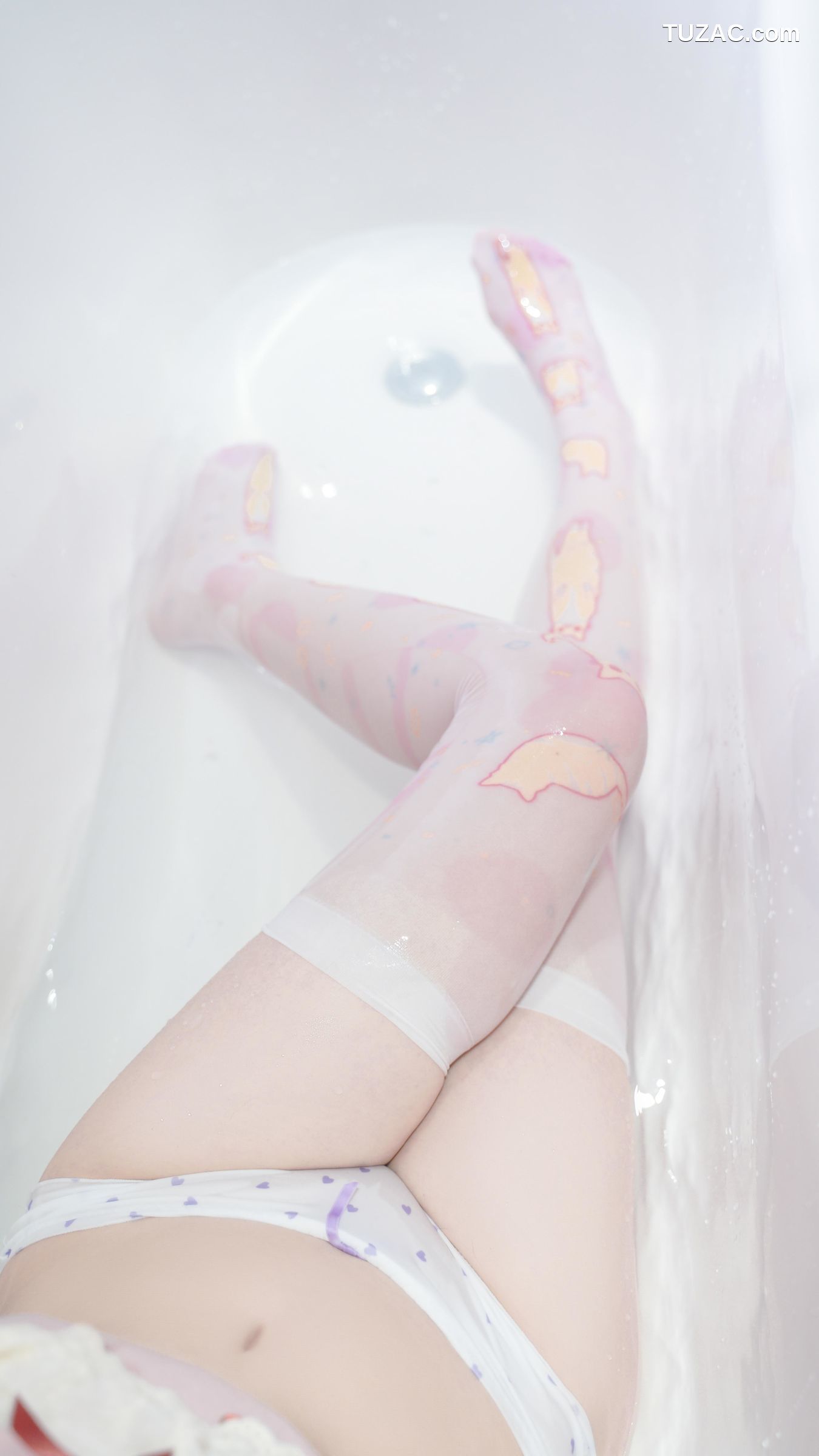 爆机少女喵小吉-小吉的雪糕时间