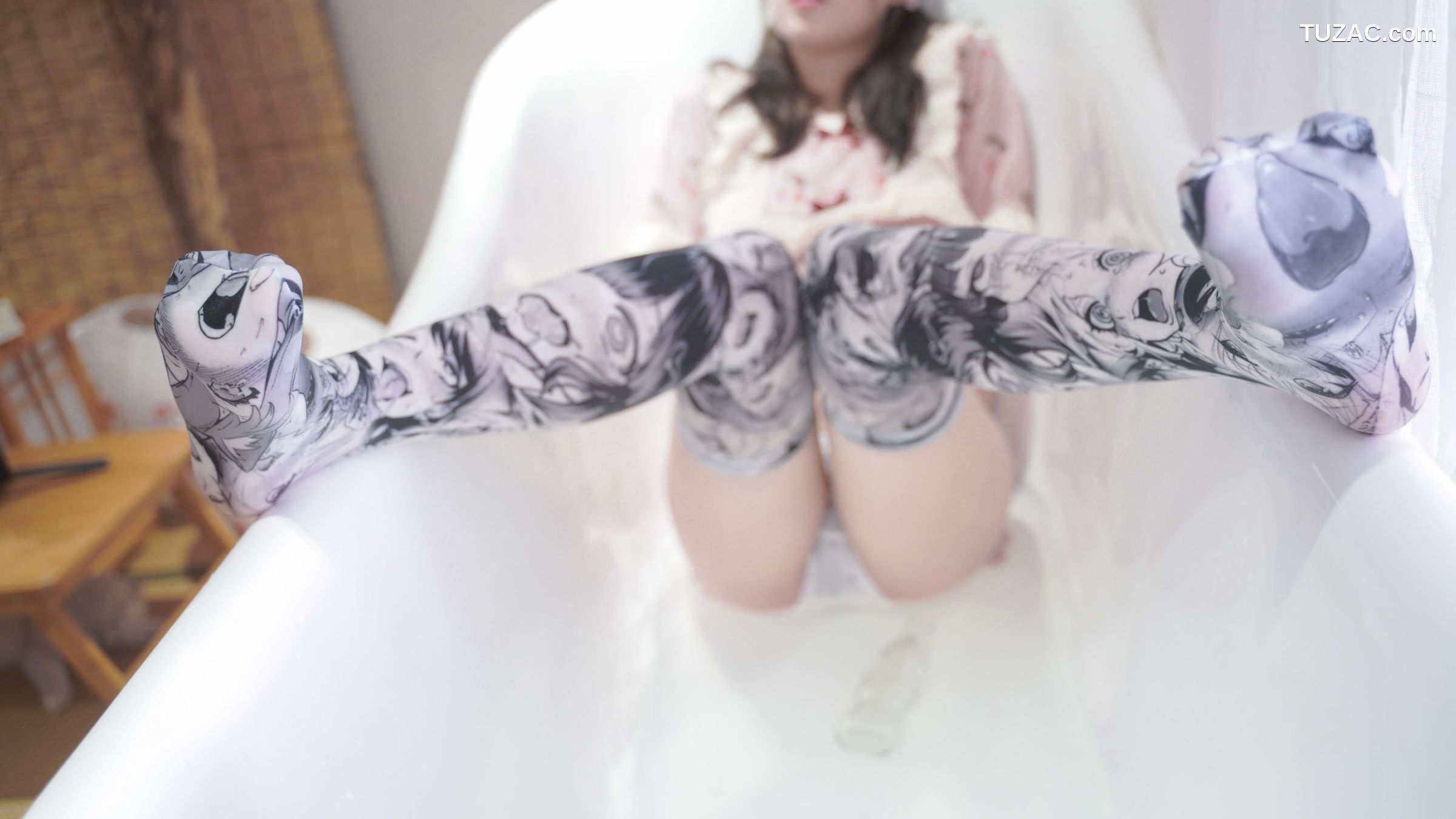 爆机少女喵小吉-小吉的雪糕时间