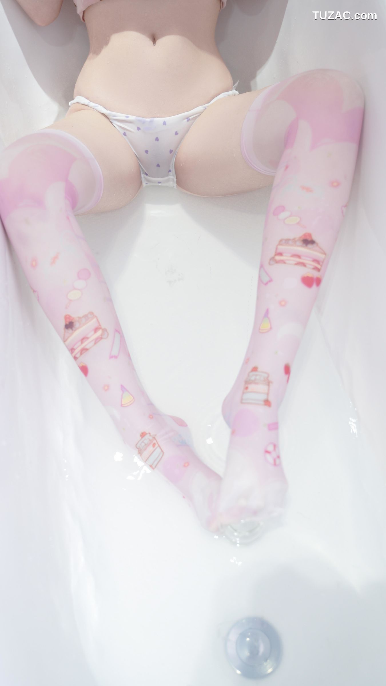 爆机少女喵小吉-小吉的雪糕时间