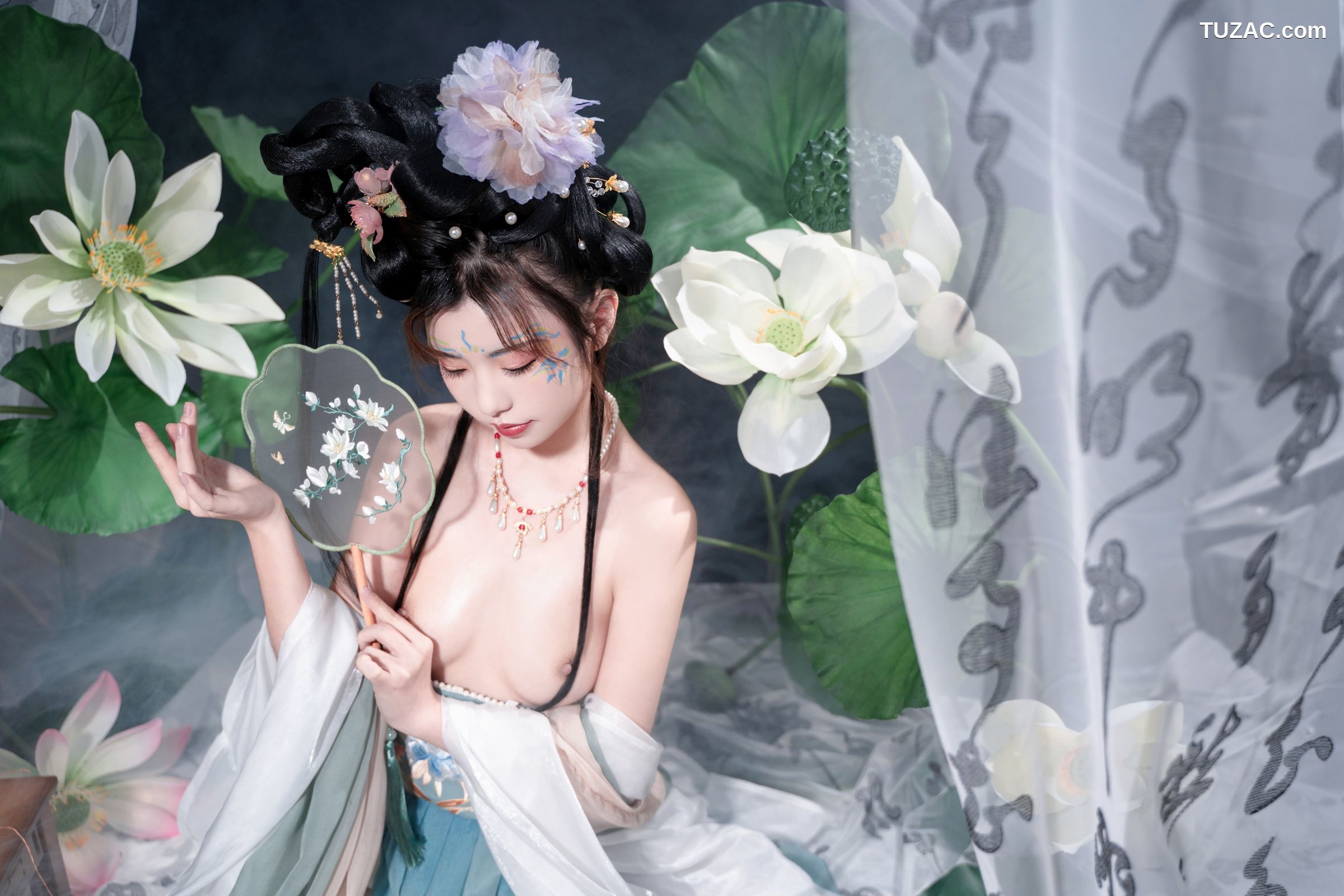 爆机少女喵小吉-月华清