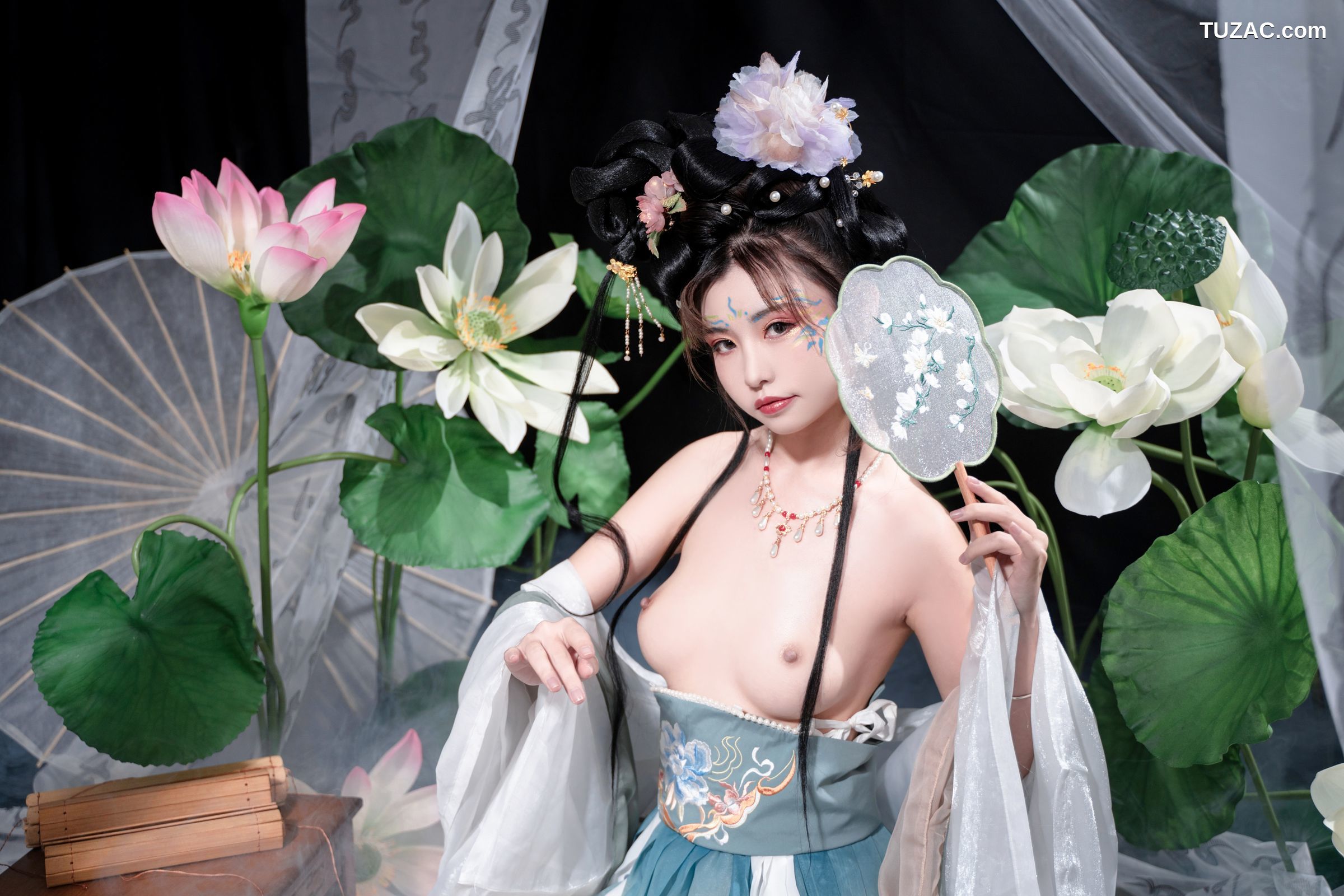 爆机少女喵小吉-月华清