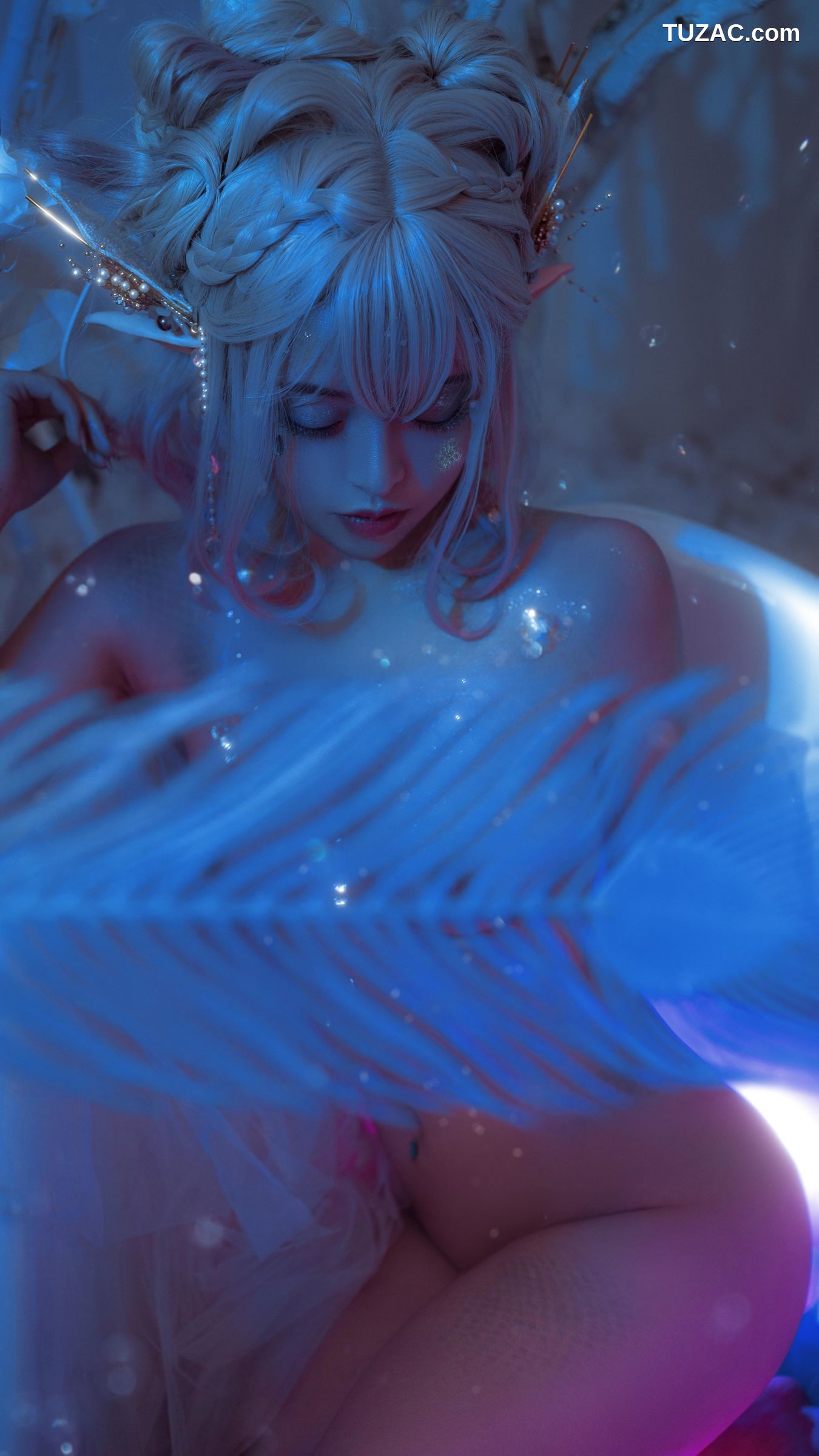 爆机少女喵小吉-瓶中精灵