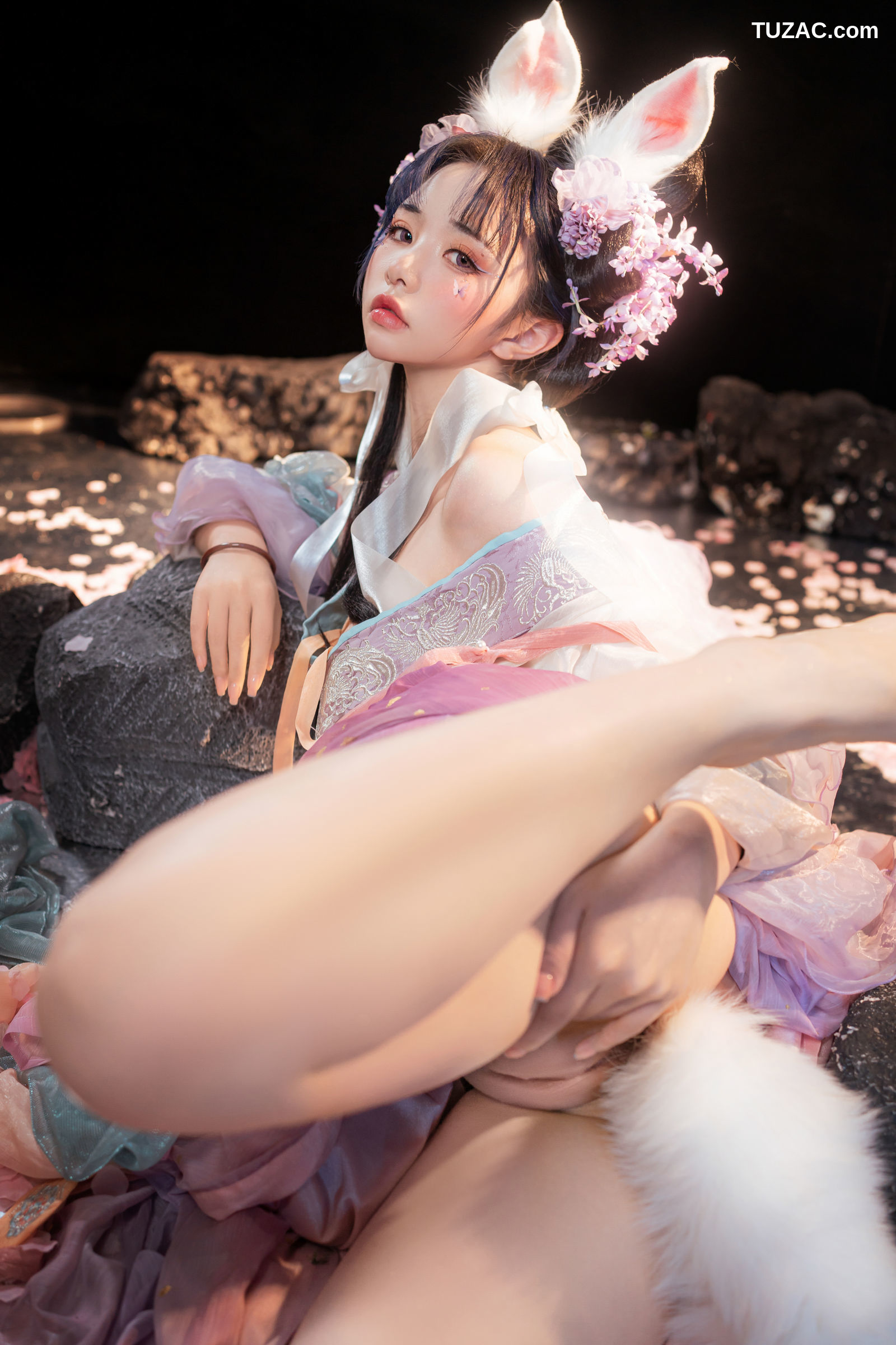 爆机少女喵小吉-绮怀