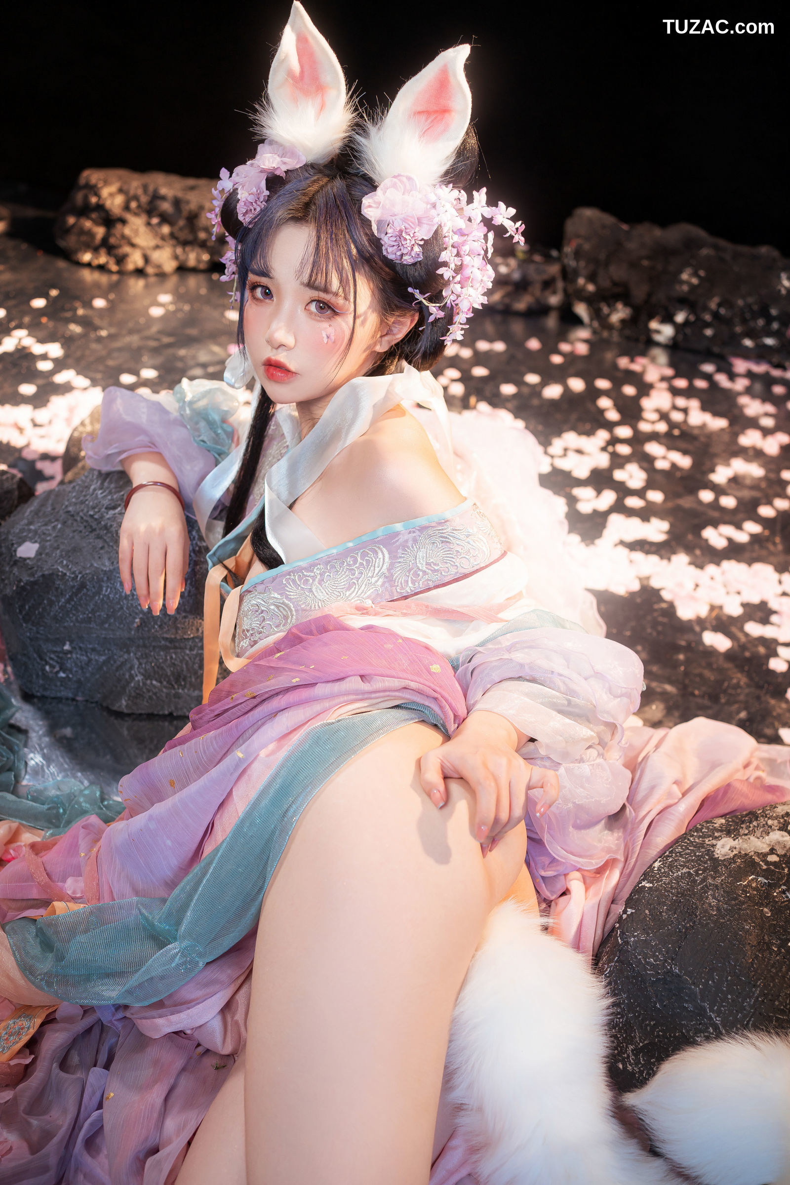 爆机少女喵小吉-绮怀