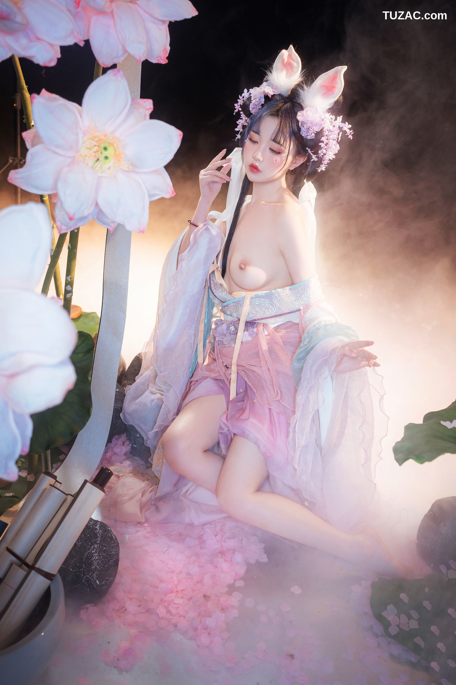 爆机少女喵小吉-荷花池