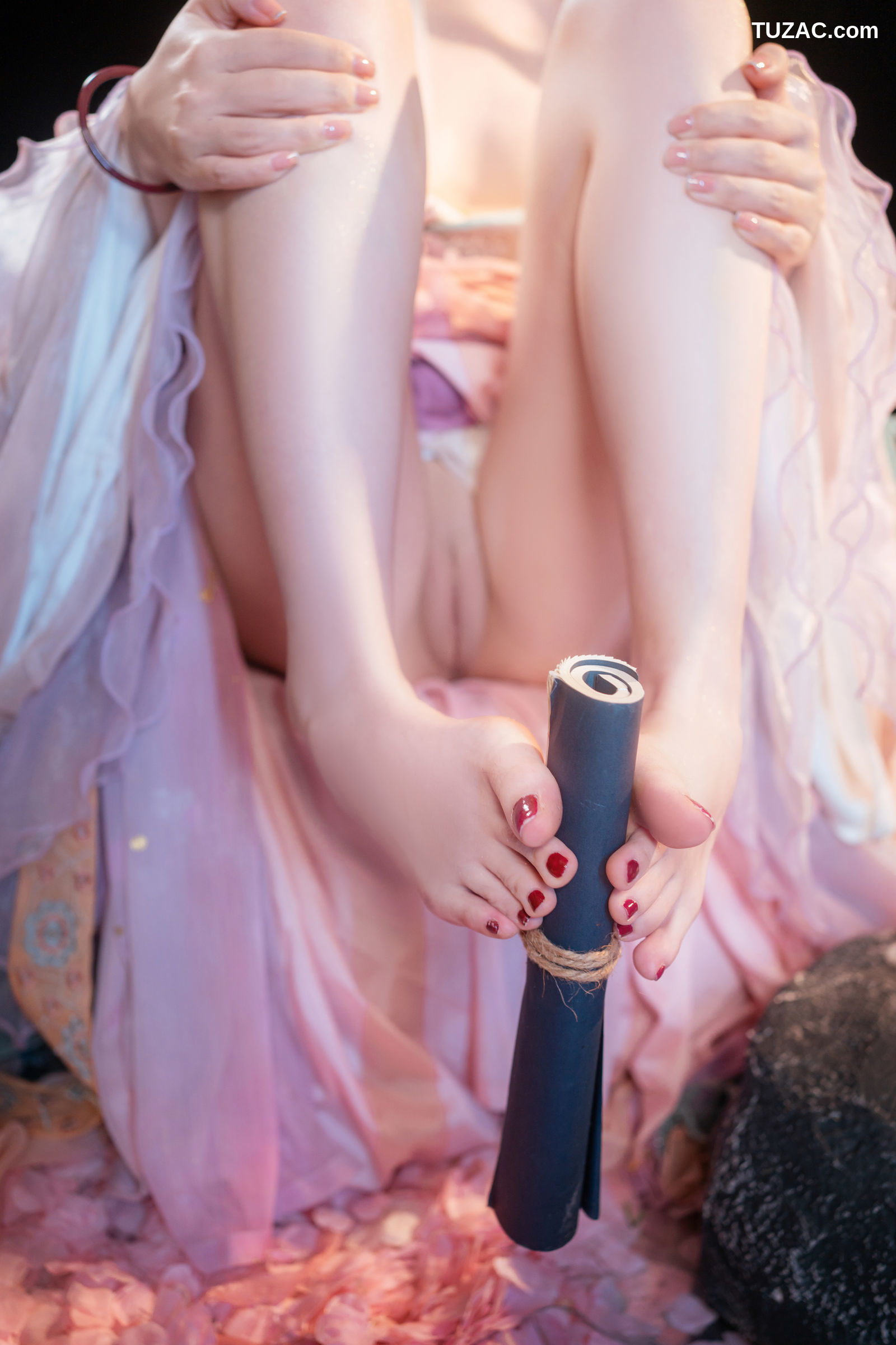 爆机少女喵小吉-荷花池