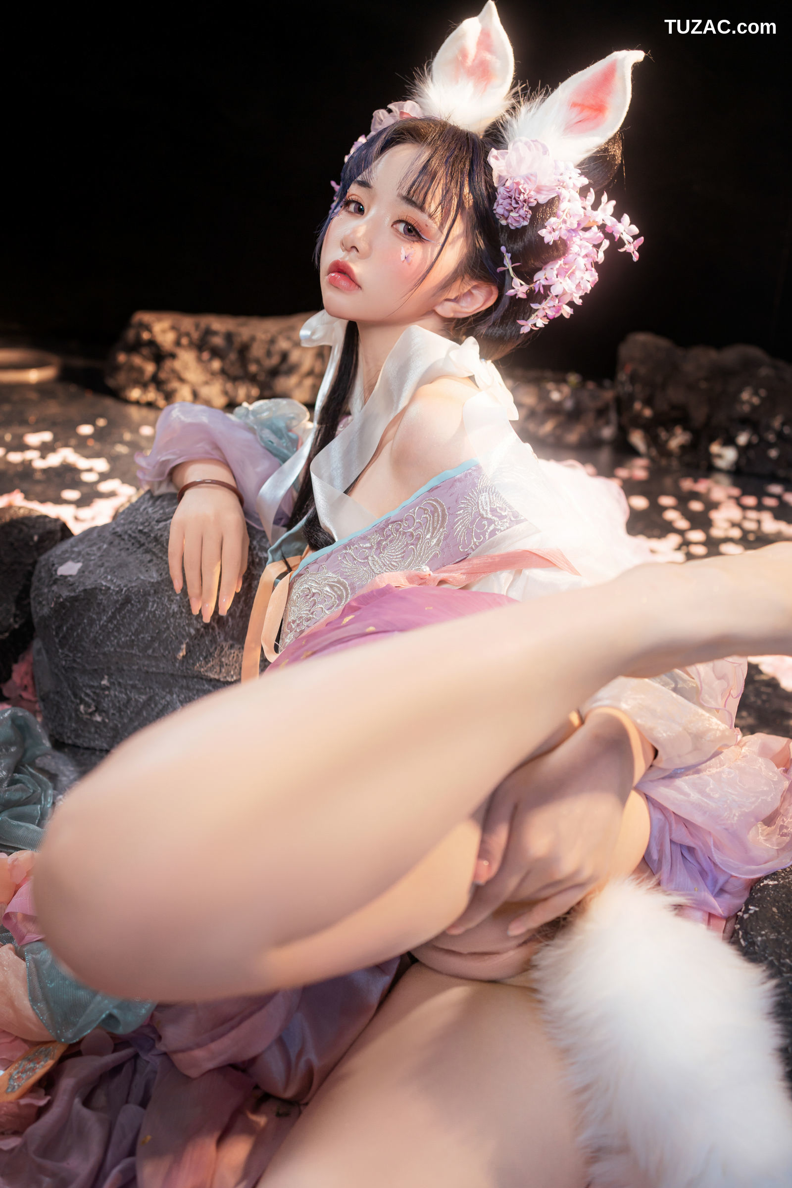 爆机少女喵小吉-荷花池