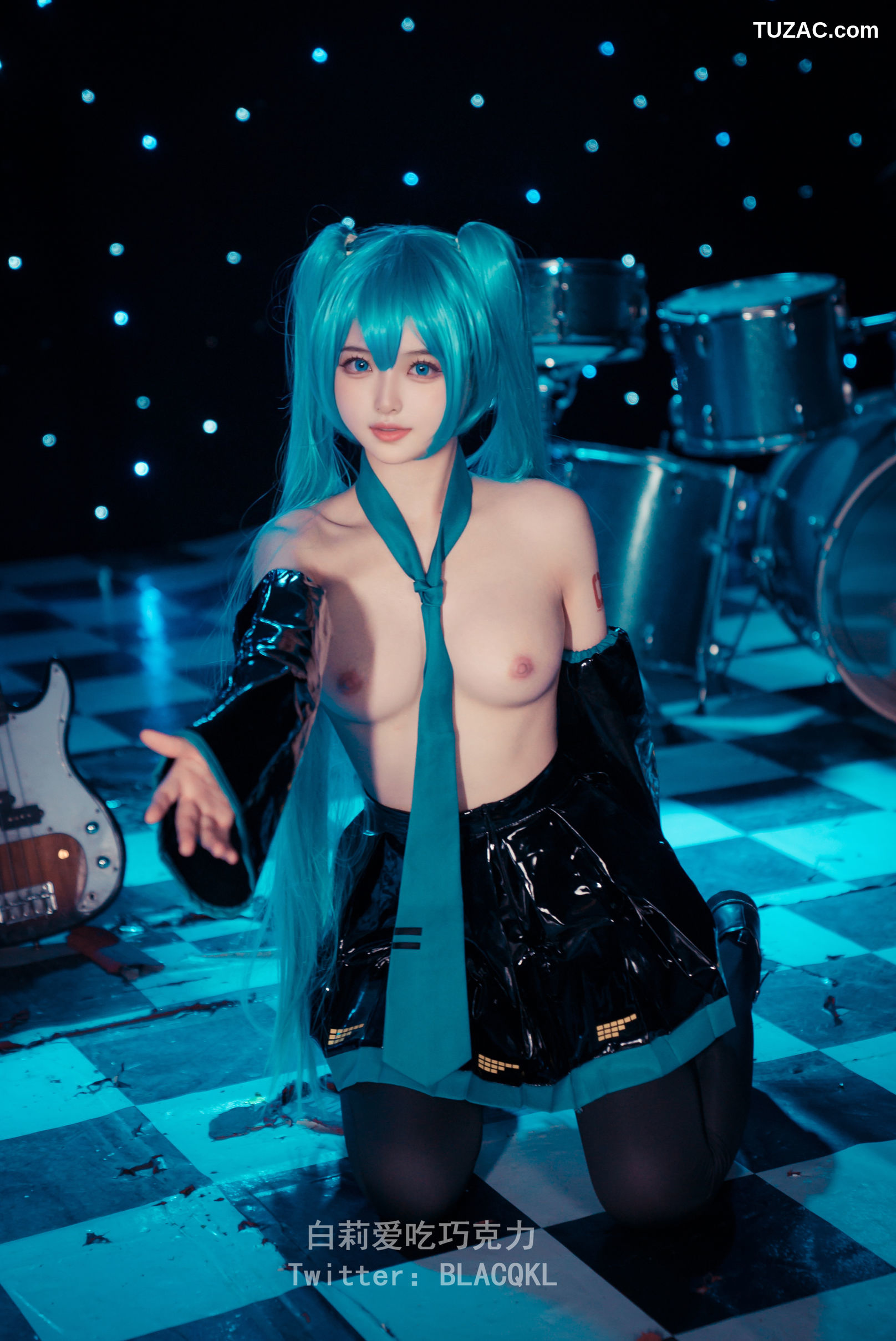 白莉爱吃巧克力-miku