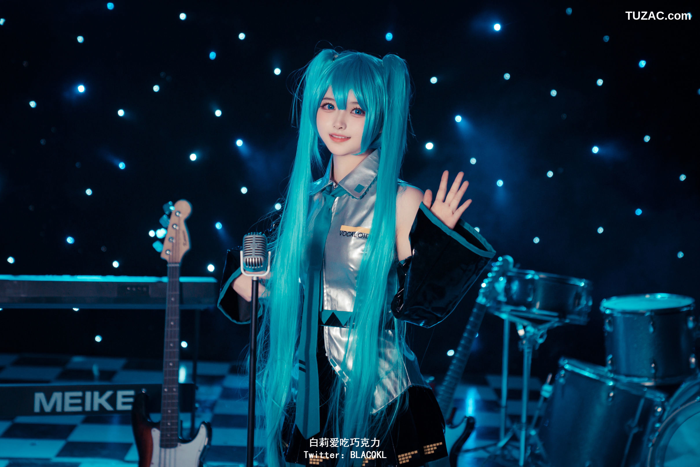 白莉爱吃巧克力-miku