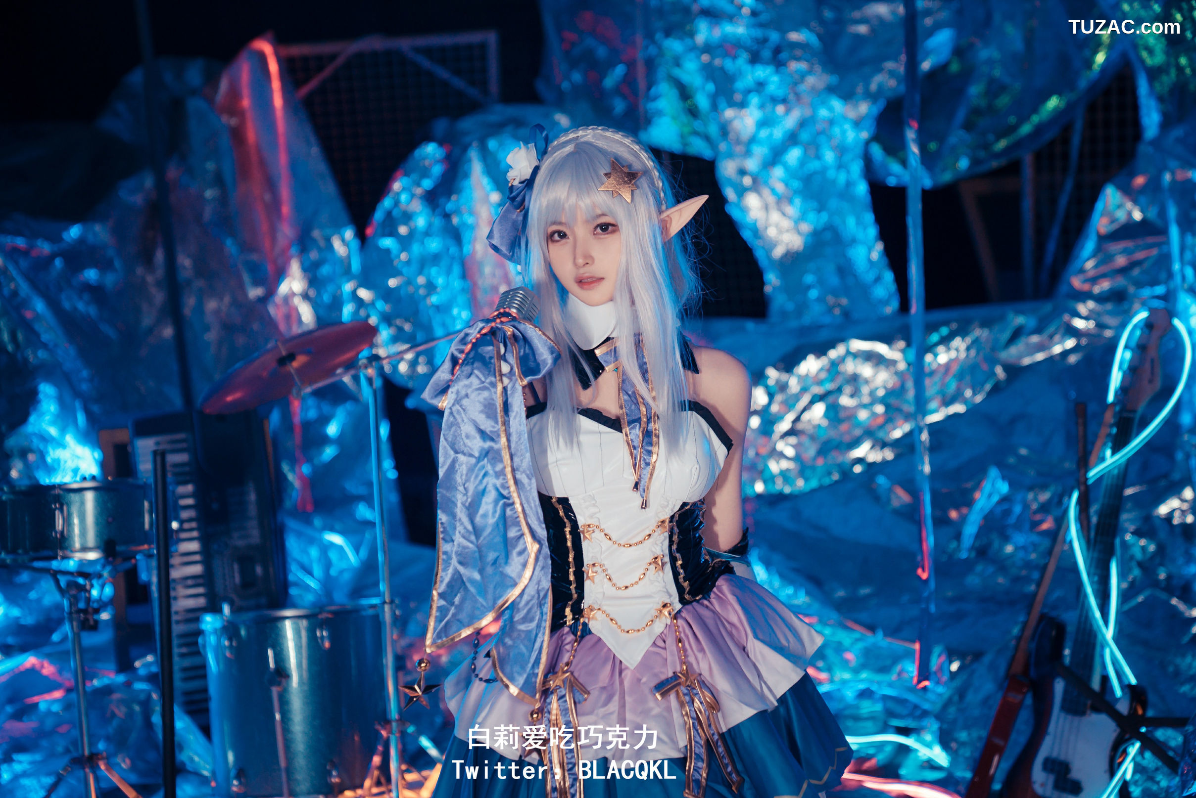 白莉爱吃巧克力-偶像歌手-艾米莉亚