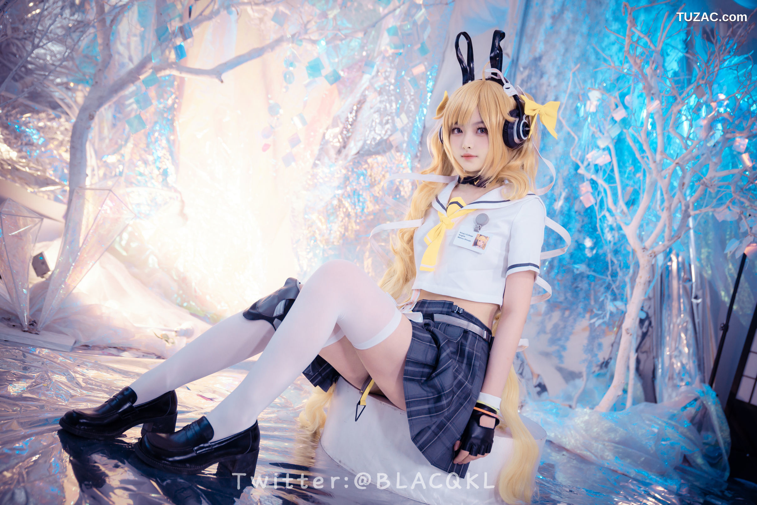 白莉爱吃巧克力-安琪拉