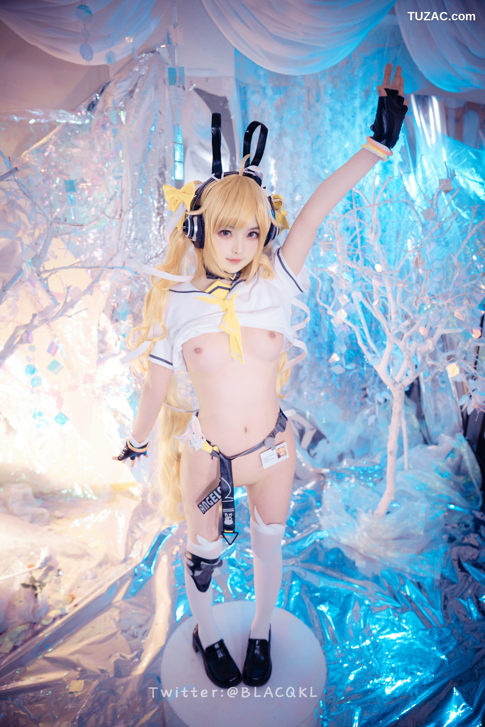 白莉爱吃巧克力-安琪拉